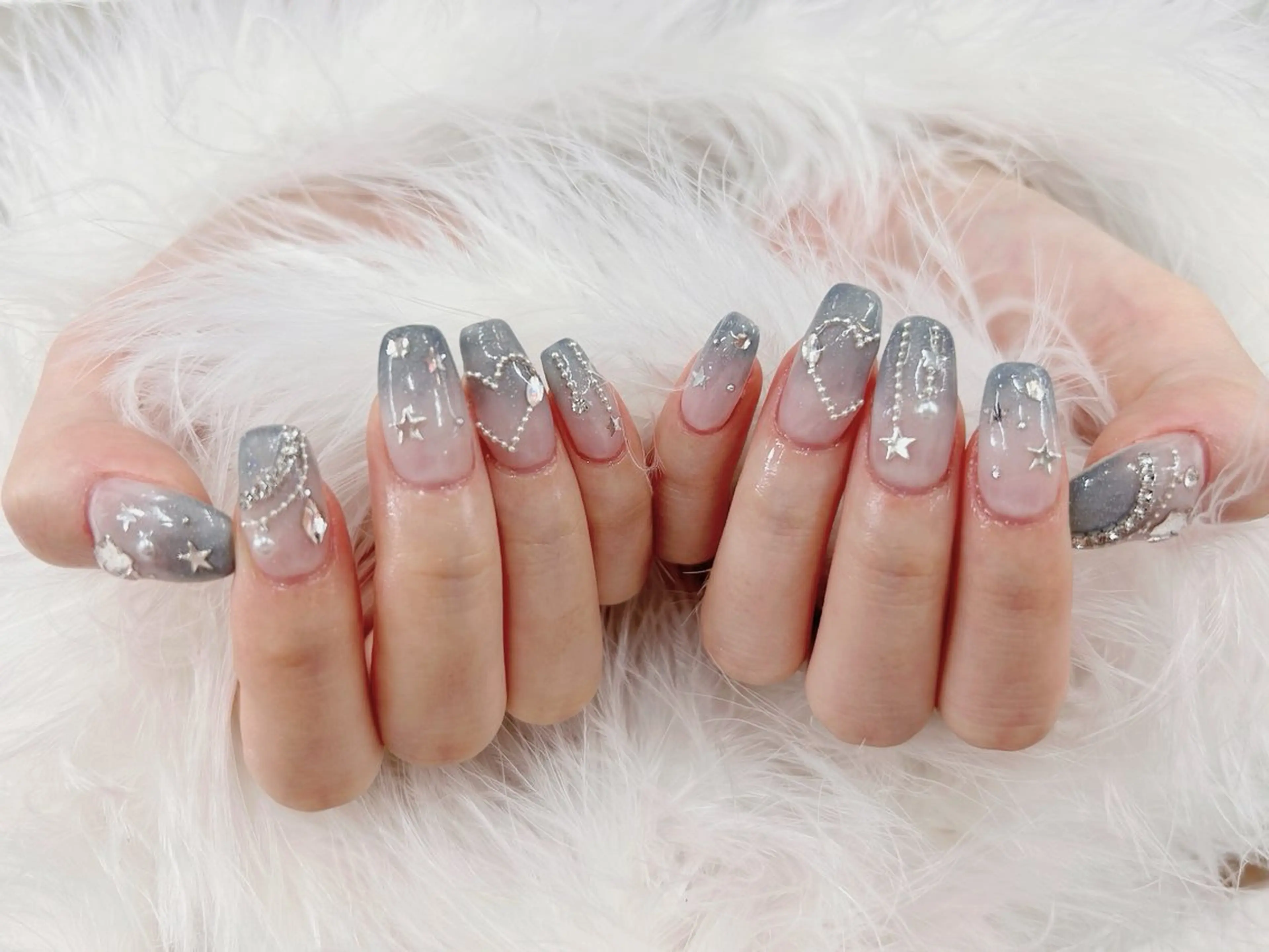 ネイル ネイルサロンクイーン 東京/新宿/大久保のネイルデザイン