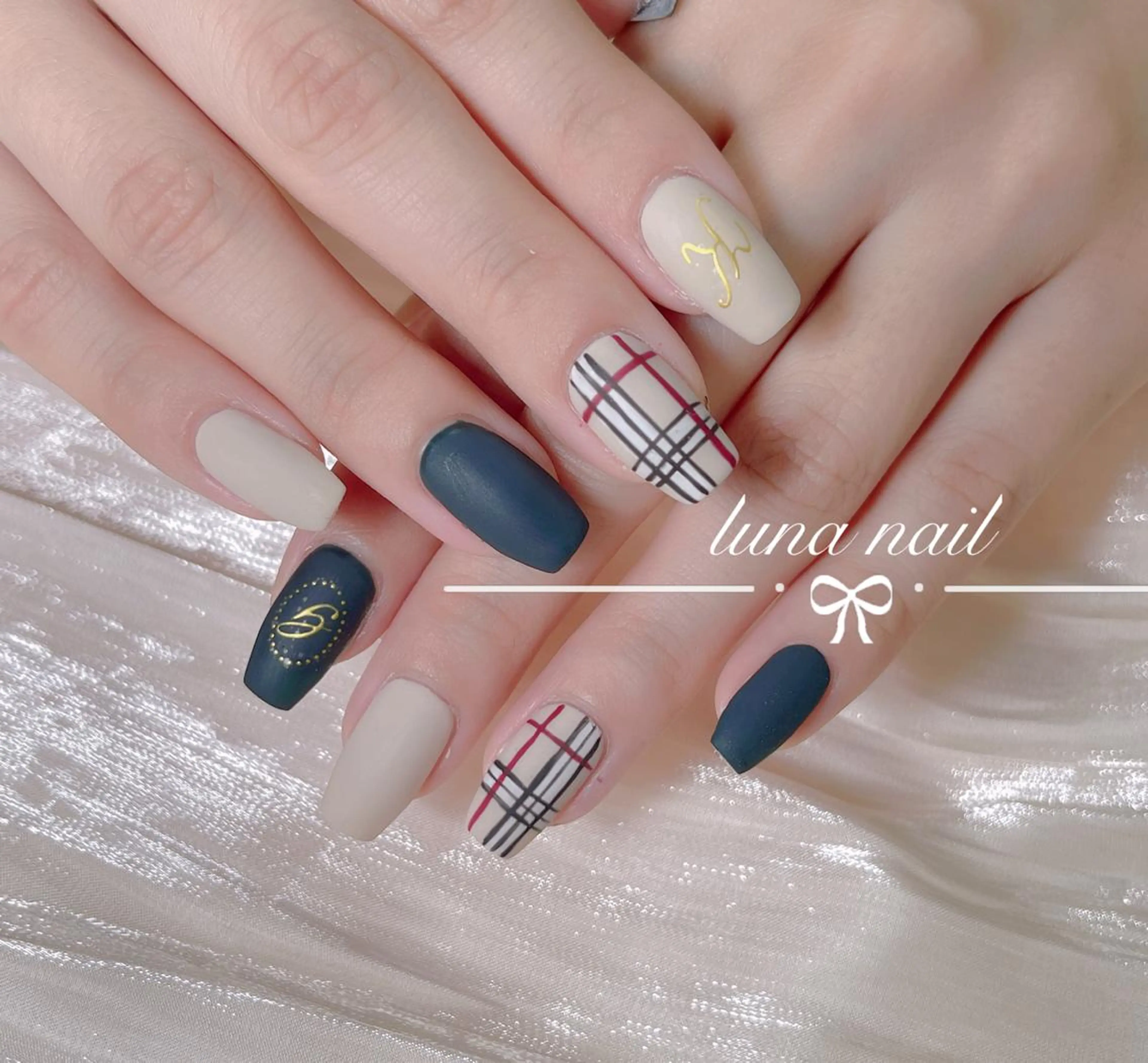 ネイル luna nail ＆eyelashのネイルデザイン