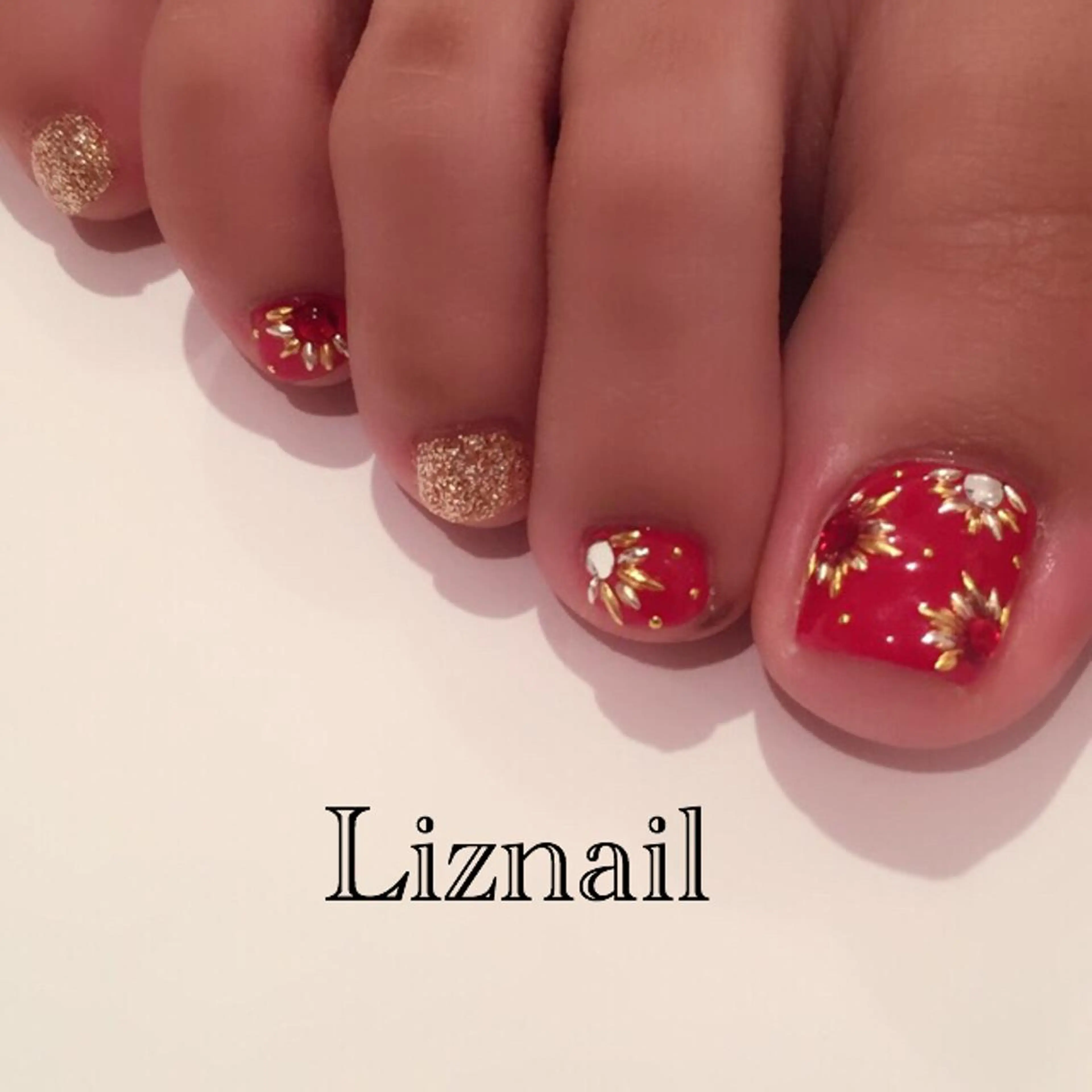 ネイル Rawr / saoriのネイルデザイン