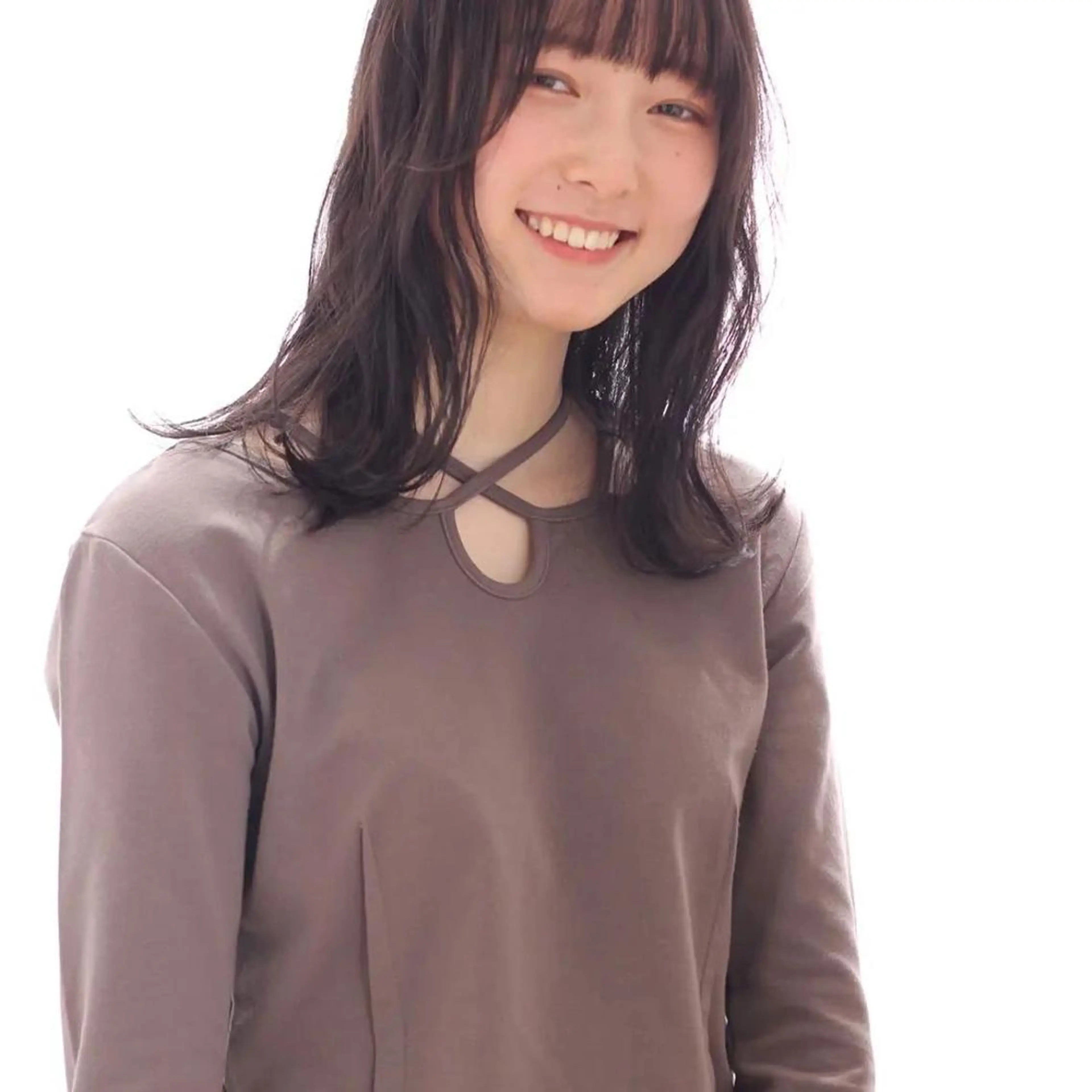 ミディアム 奈良 慎司のヘアスタイル