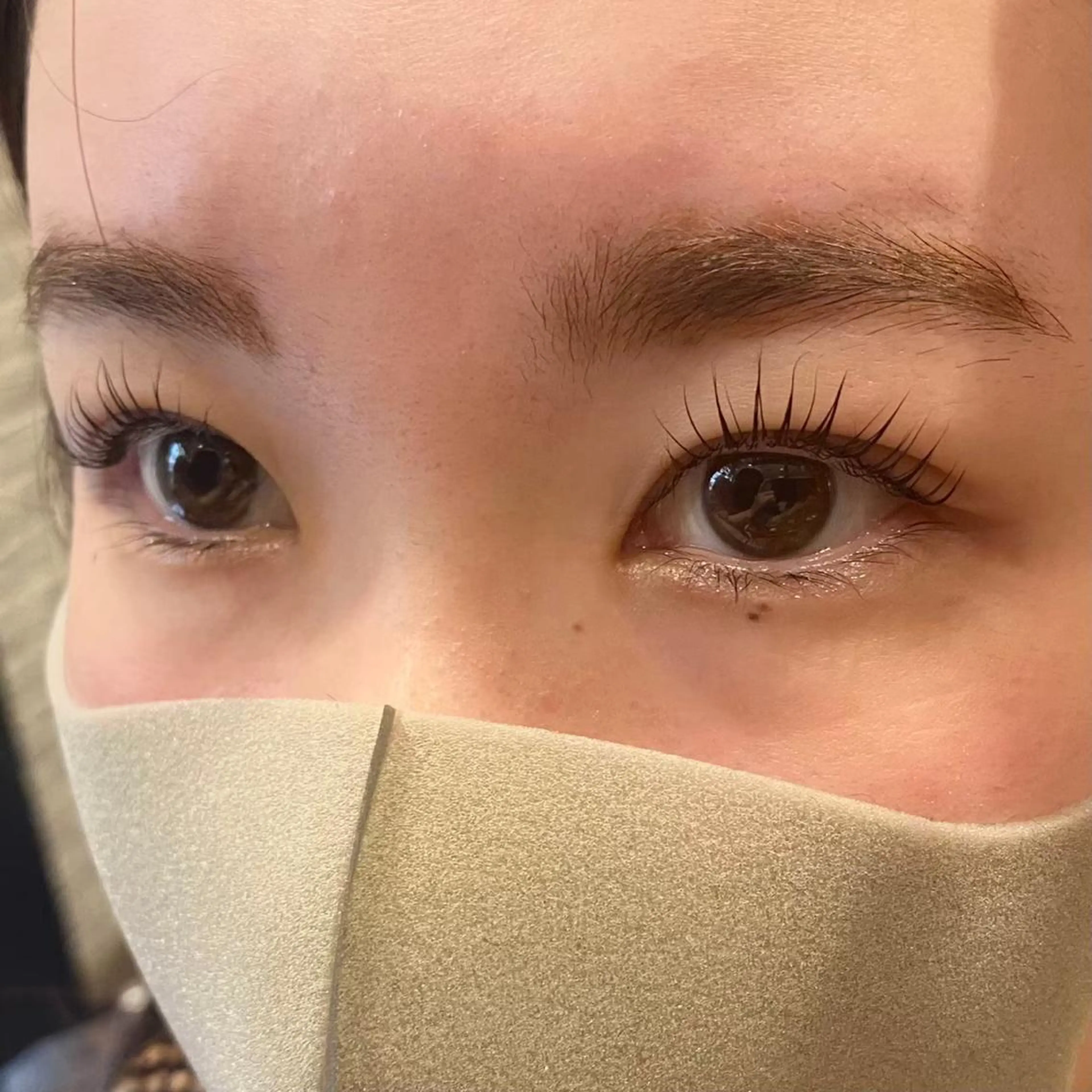 マツエク・マツパ 美髪改善・ 透明感カラー茉央のヘアスタイル