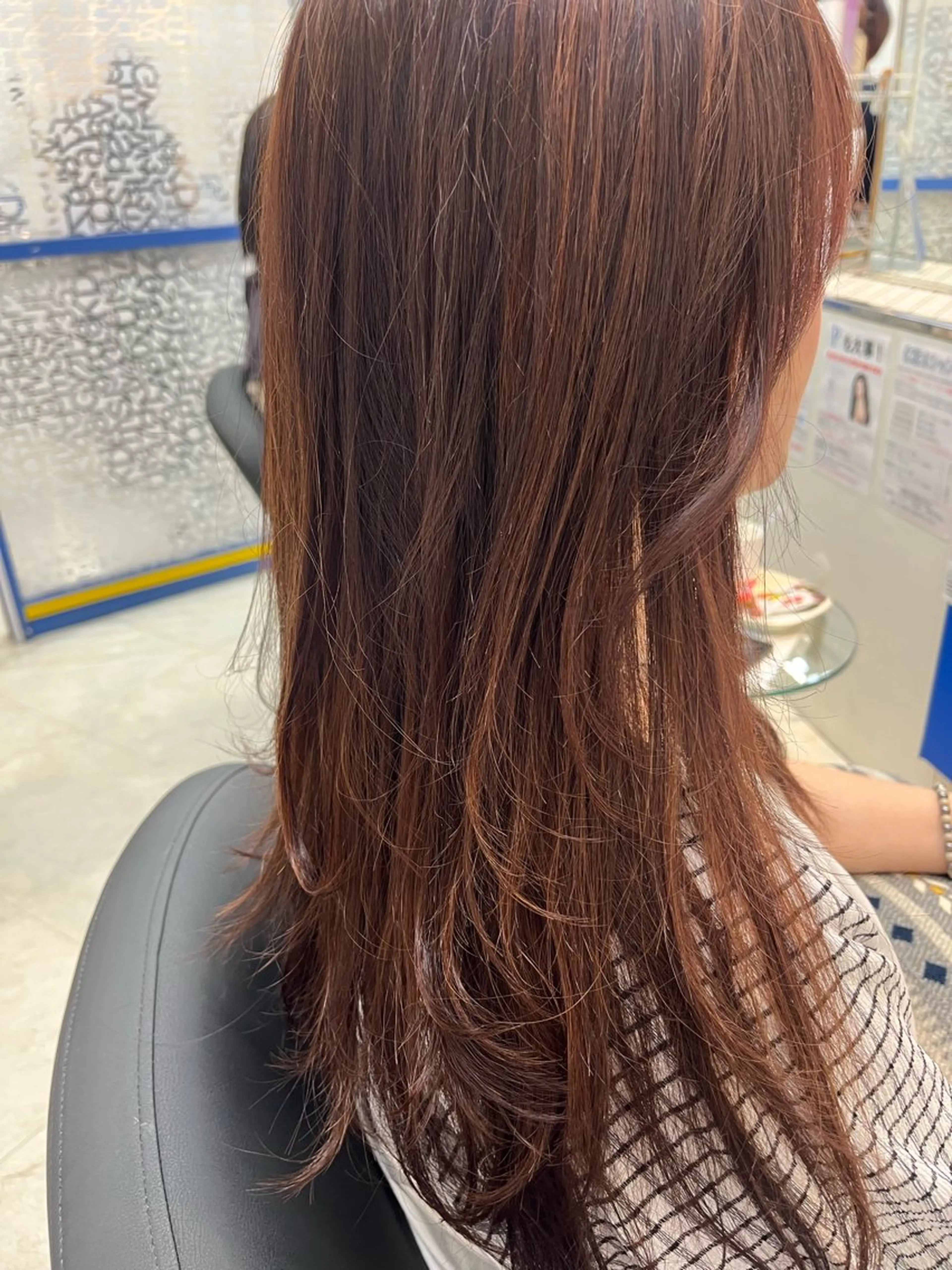ロング カラー 86futureshair所属・岡田 麻矢のヘアスタイル