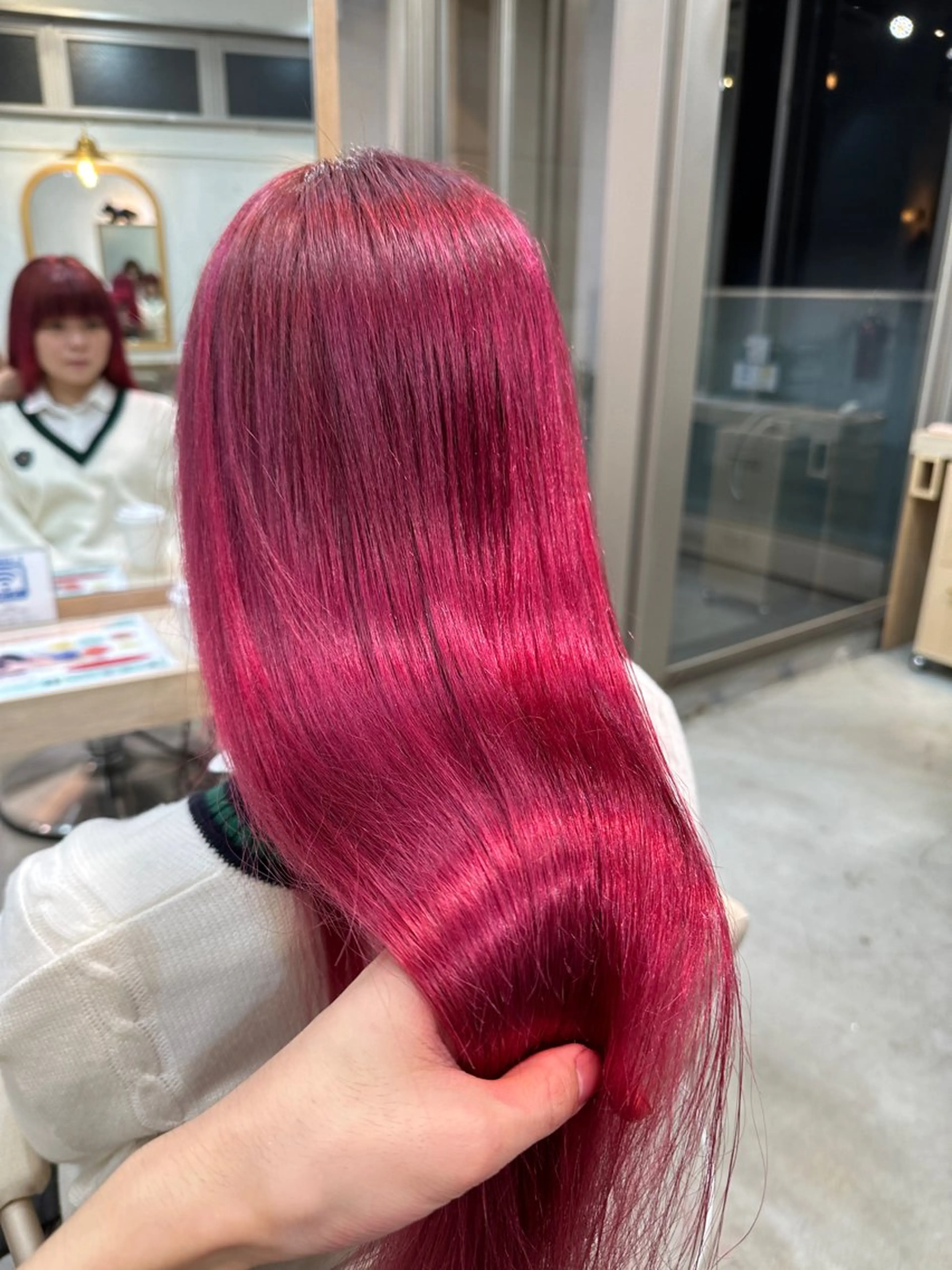 ロング カラー ブリーチ レッドカラー ヘアカラー トリートメント 新宿ケアブリーチ 稲垣颯太のヘアスタイル