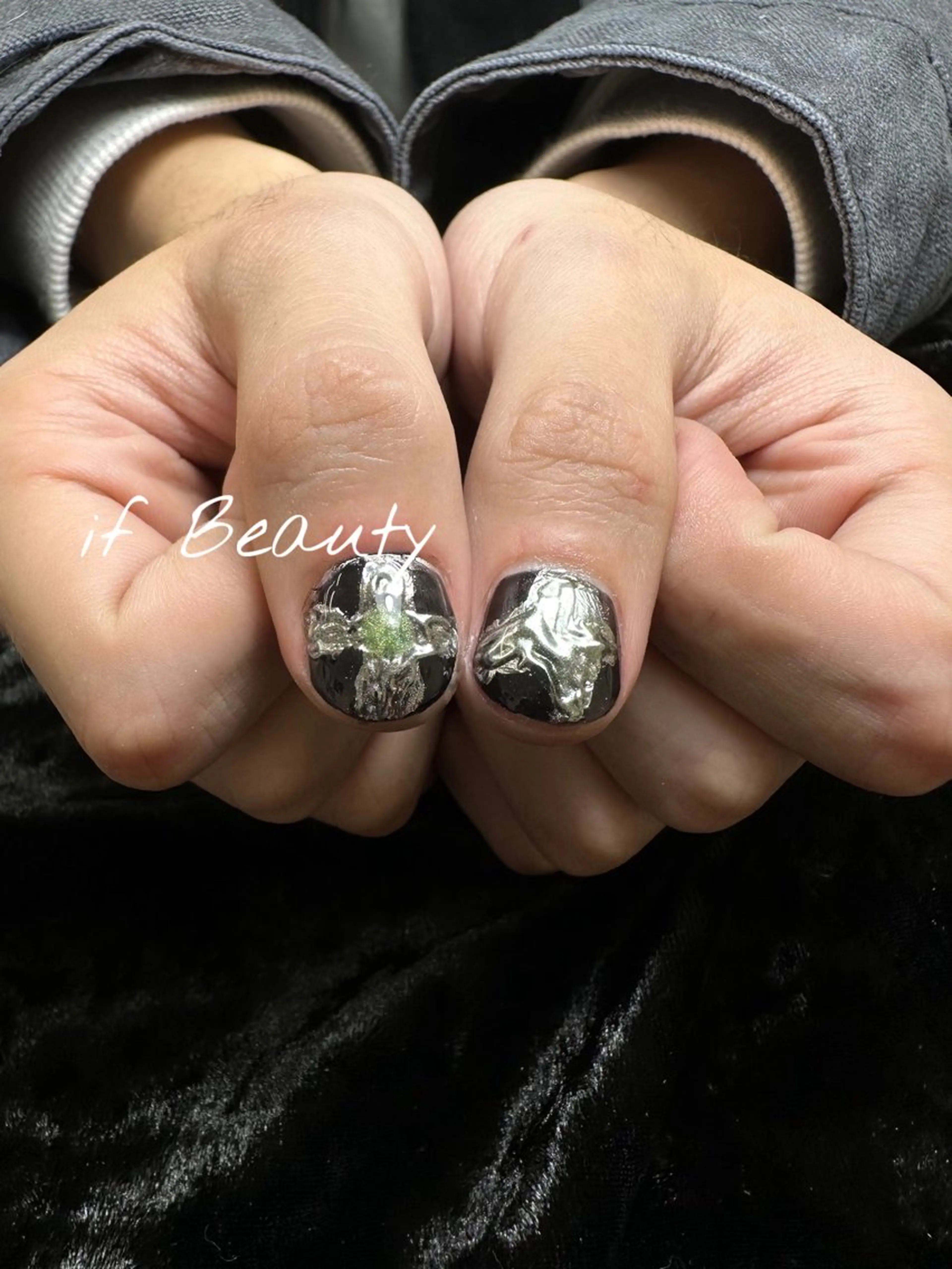 ネイル アートネイル ジェルネイル グラデーション パラジェル ワンホンネイル if Hair＆Nail Salon所属・IKA /海外ネイル /個性派/ワンホンのネイルデザイン