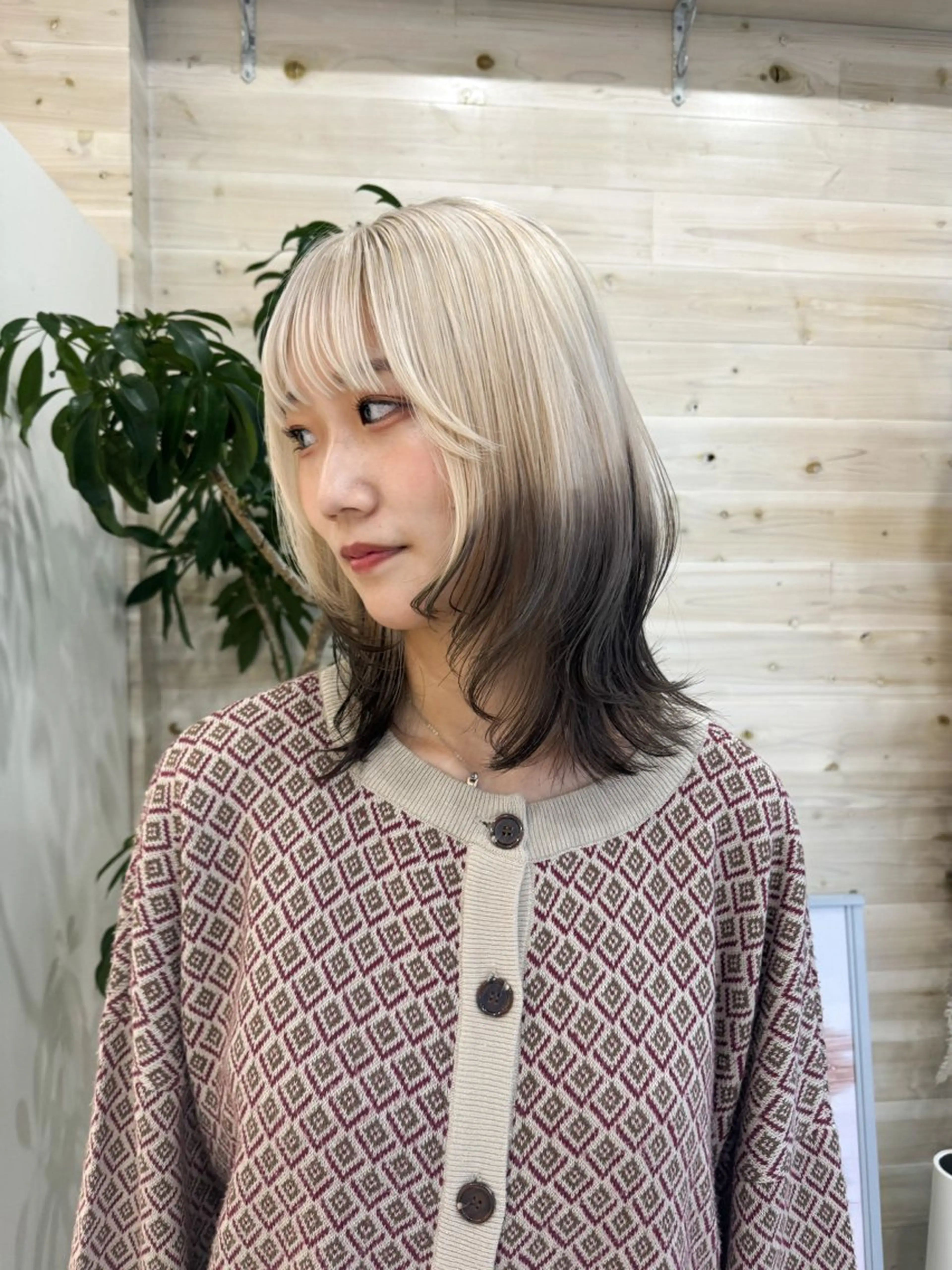 ミディアム カラー カット ヘアカラー Seeknext // Rukaのヘアスタイル