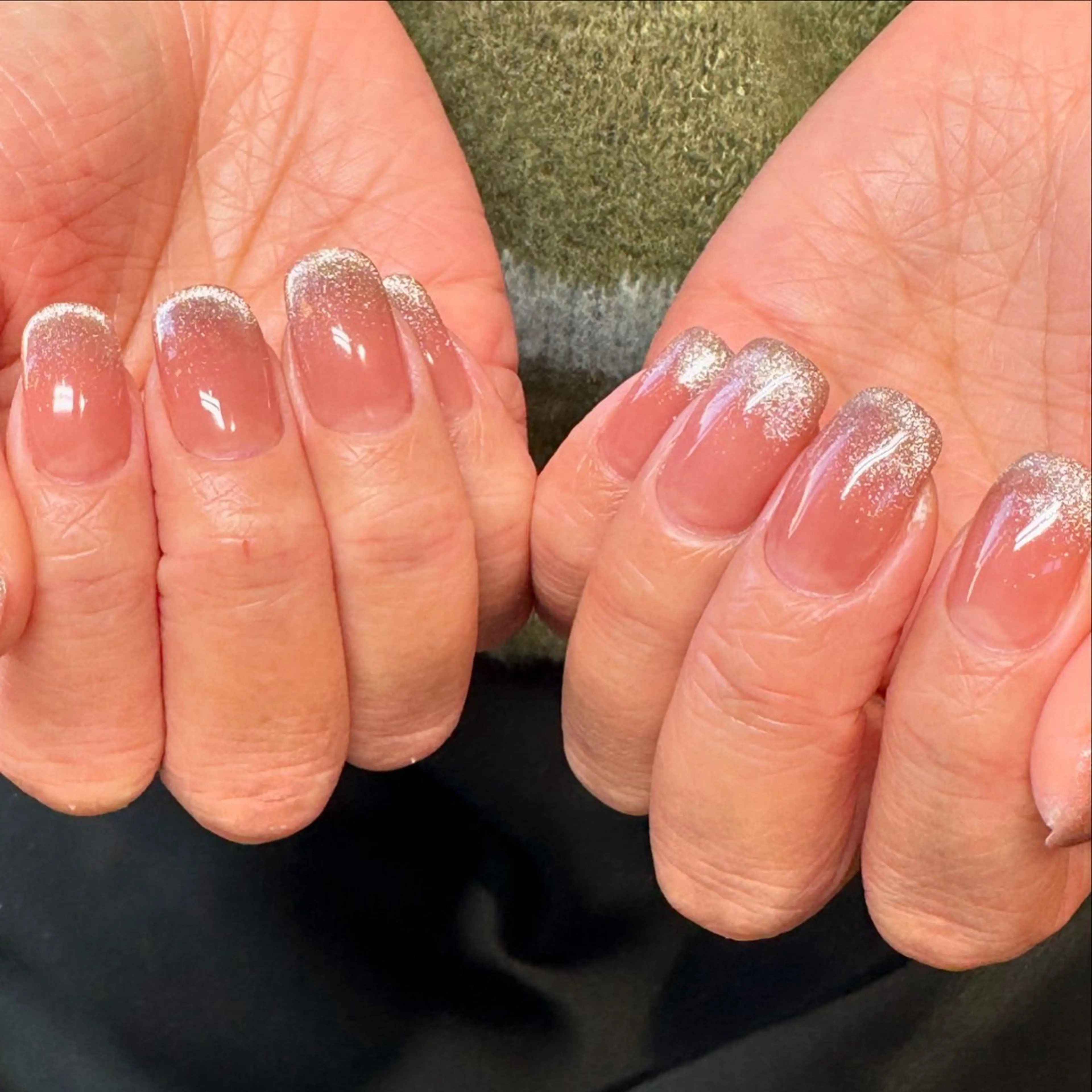 ネイル ハンドネイル 佐藤 穂乃香のネイルデザイン