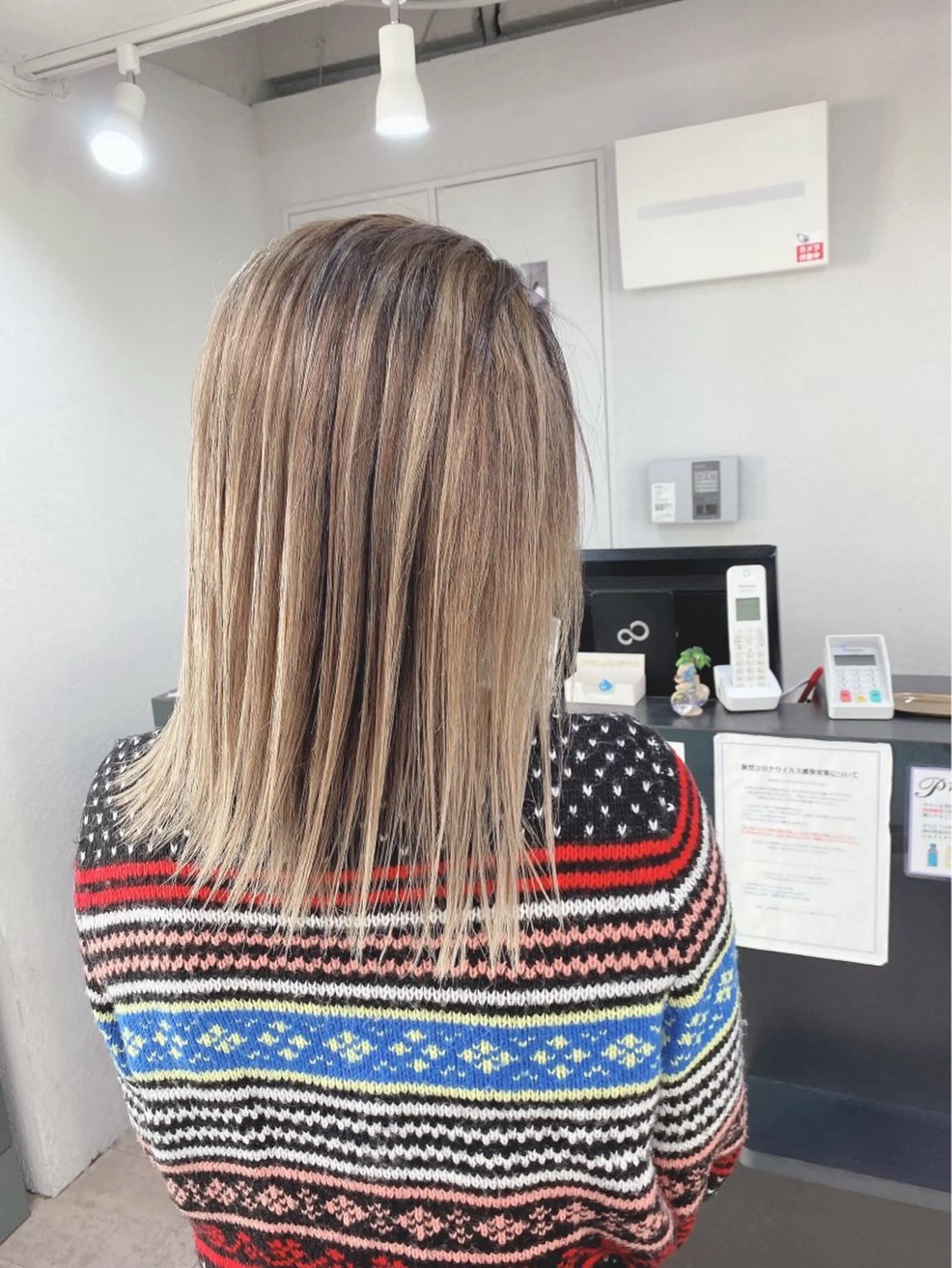 カラー 🐱加賀 瑛里奈🦊のヘアスタイル