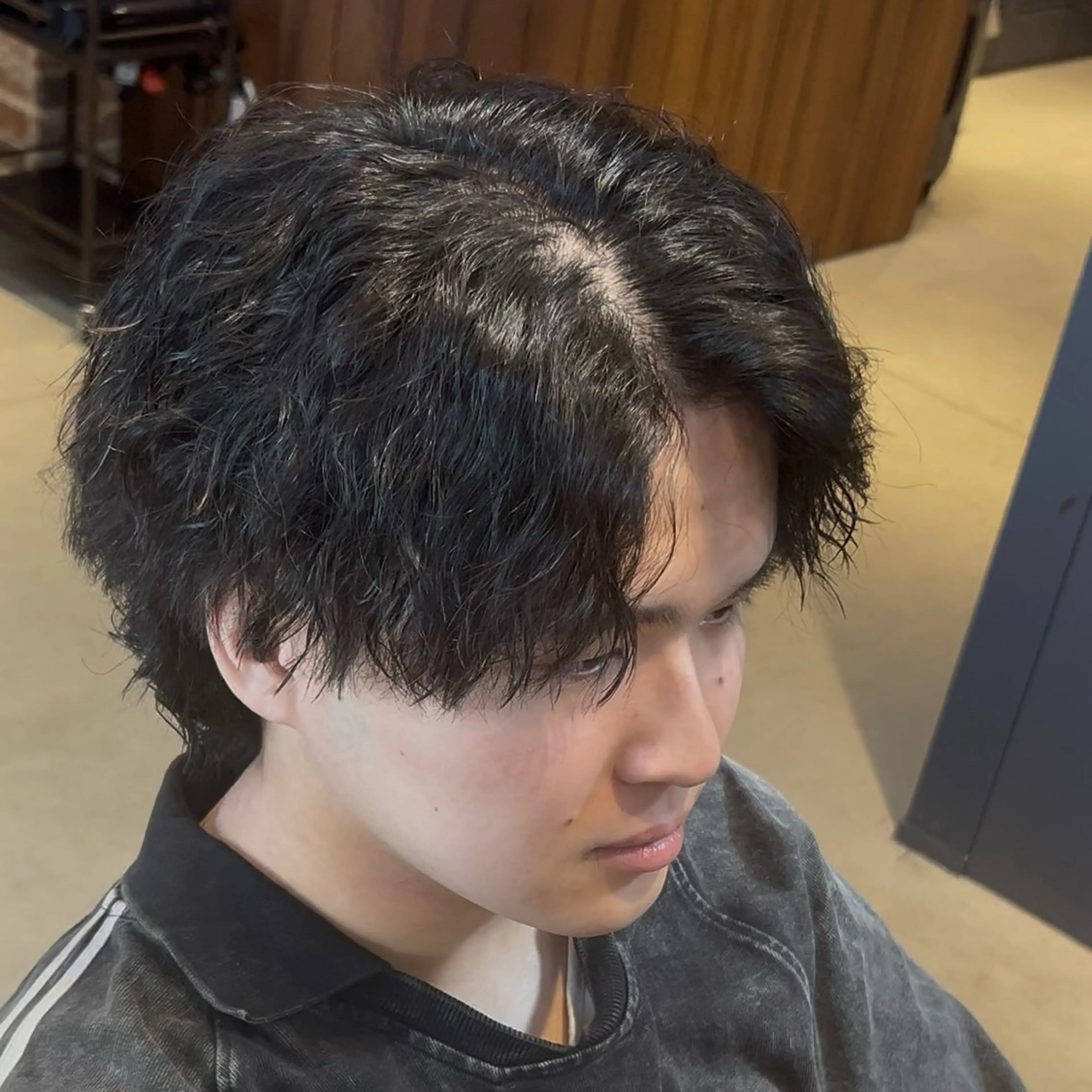 パーマ メンズ カット パーマ 安達 脩人のヘアスタイル