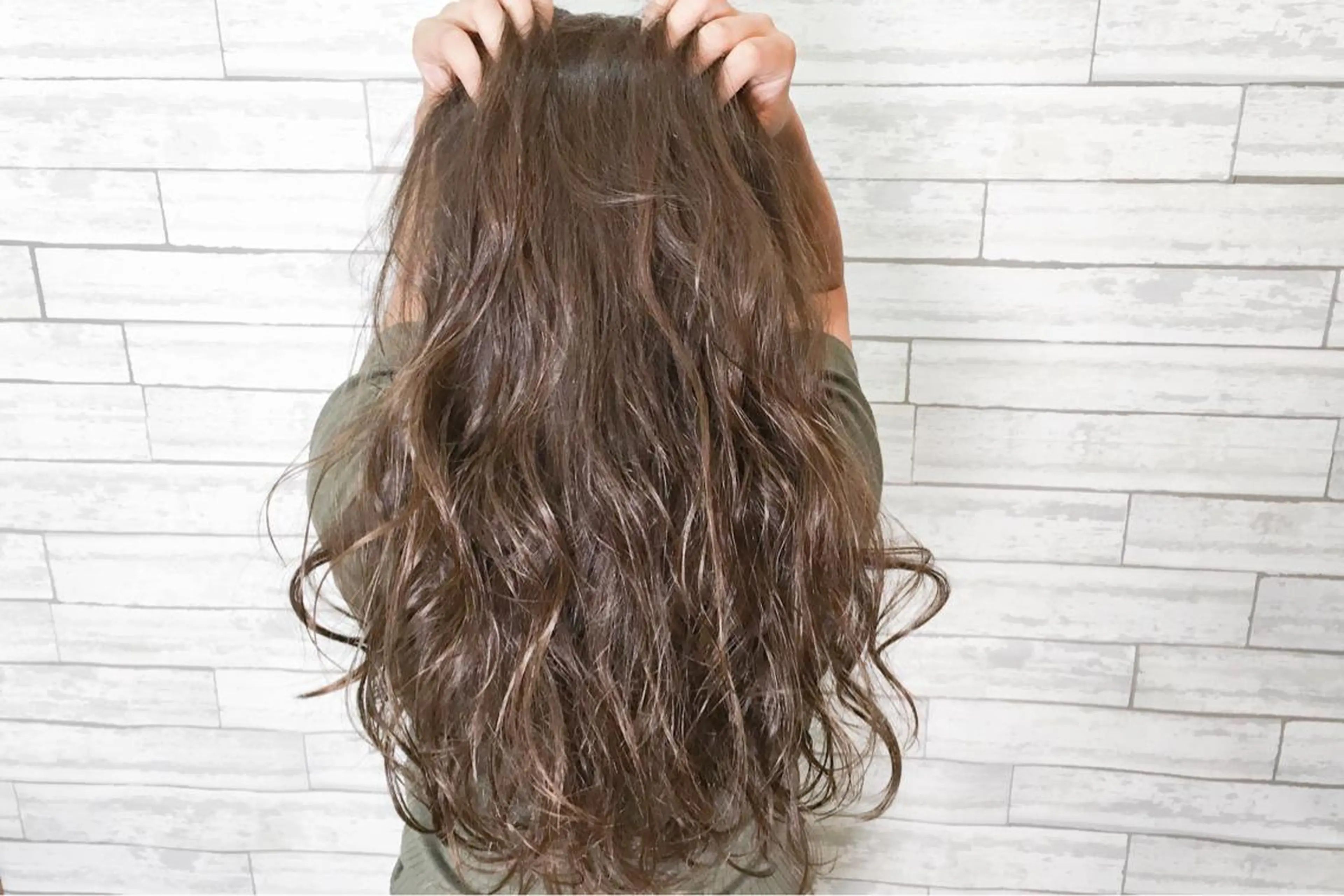 ロング カラー ヘアアレンジ アッシュ ブラウンカラー ANBEL所属・ANBEL代表 西尾裕樹のヘアスタイル