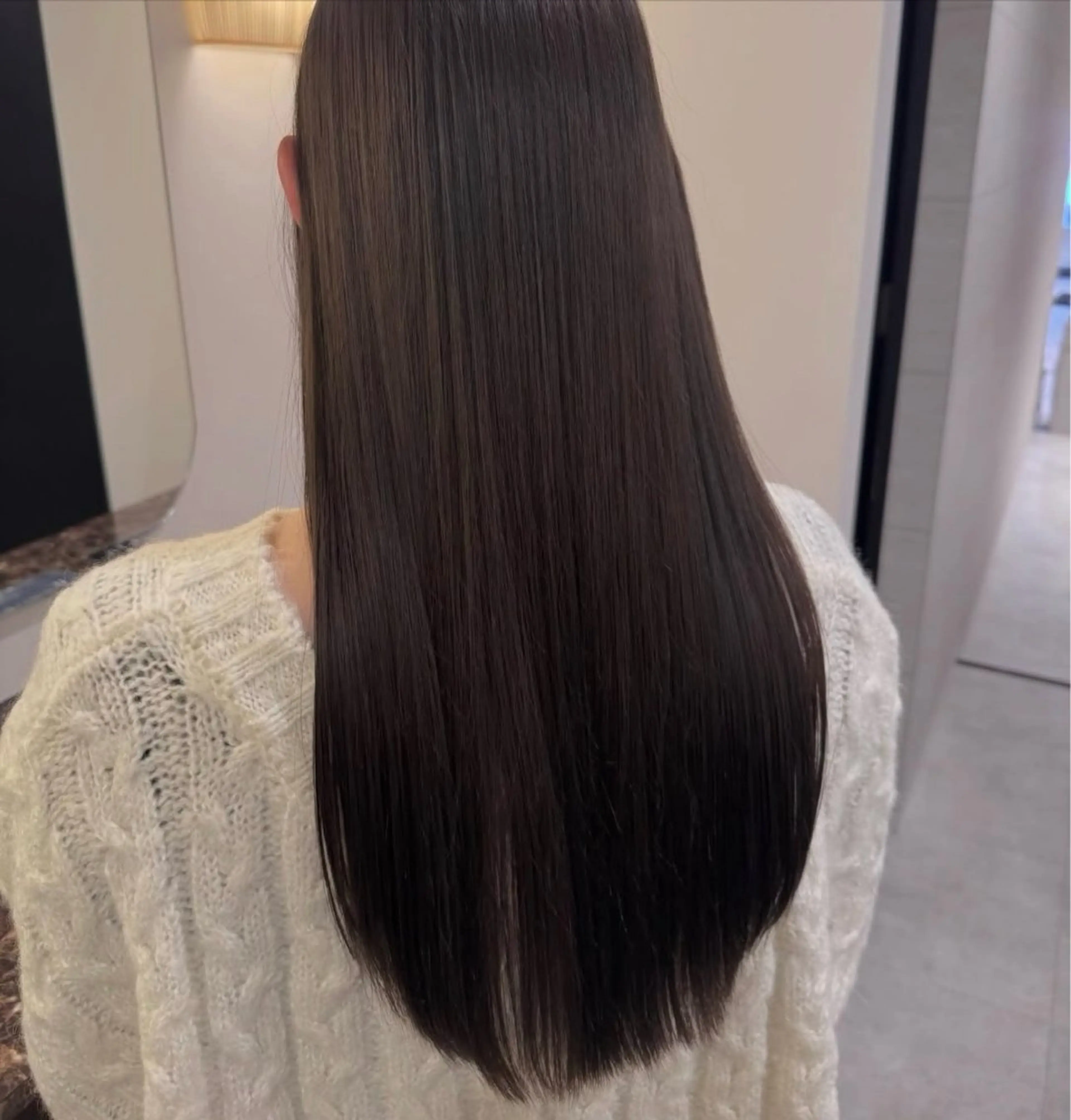 ロング カラー グレージュ ヘアカラー Ako / カラーモデル募集のヘアスタイル