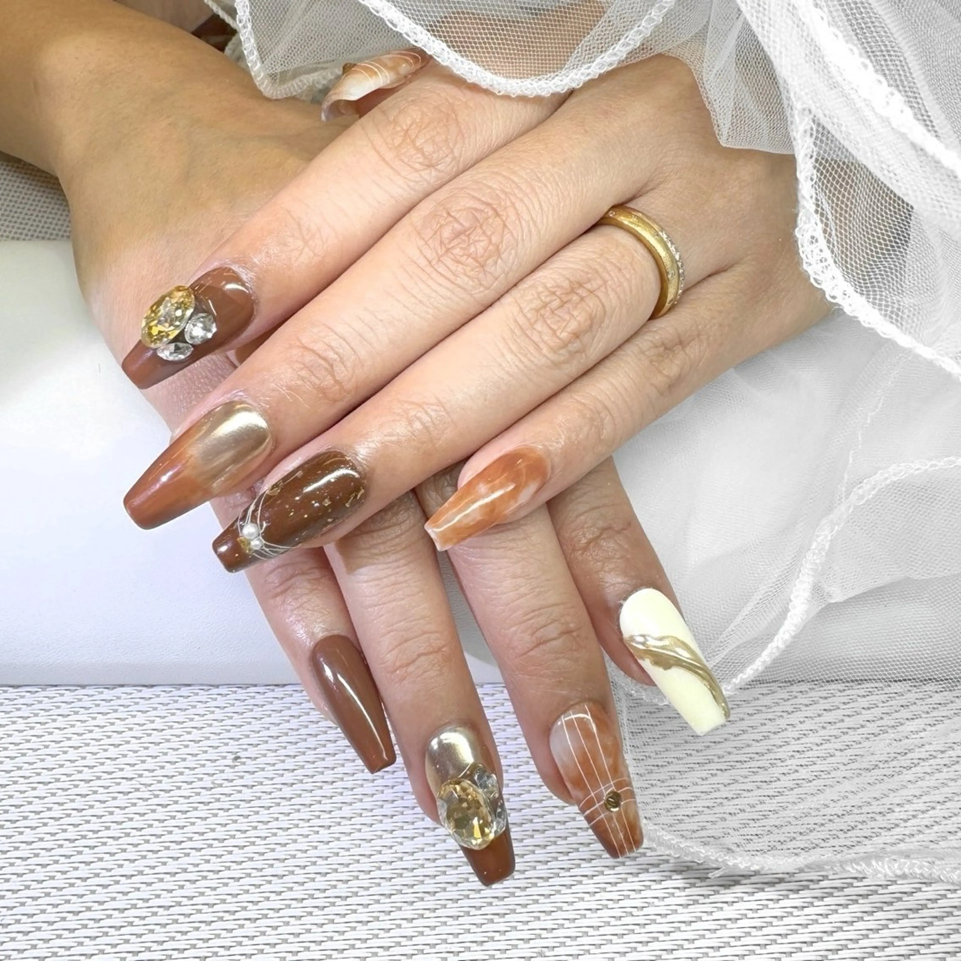 ネイル MoMo Nail所属・MoMo Nail 新大久保のネイルデザイン