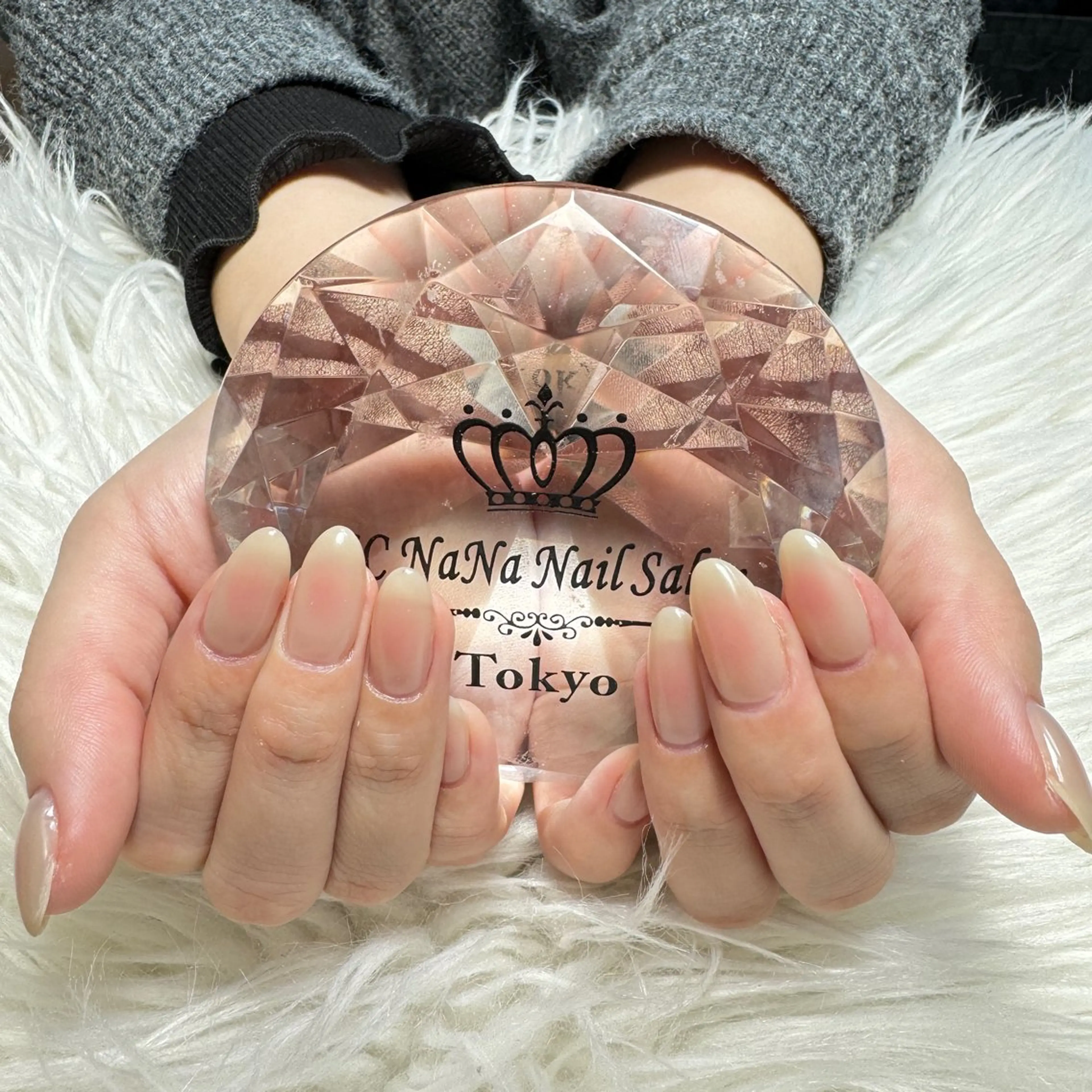【初回オフ無料ケア込み】大人気のトレンド✨チークネイル✨ストーンなし【すぐ予約OK】厚み出し込みの写真