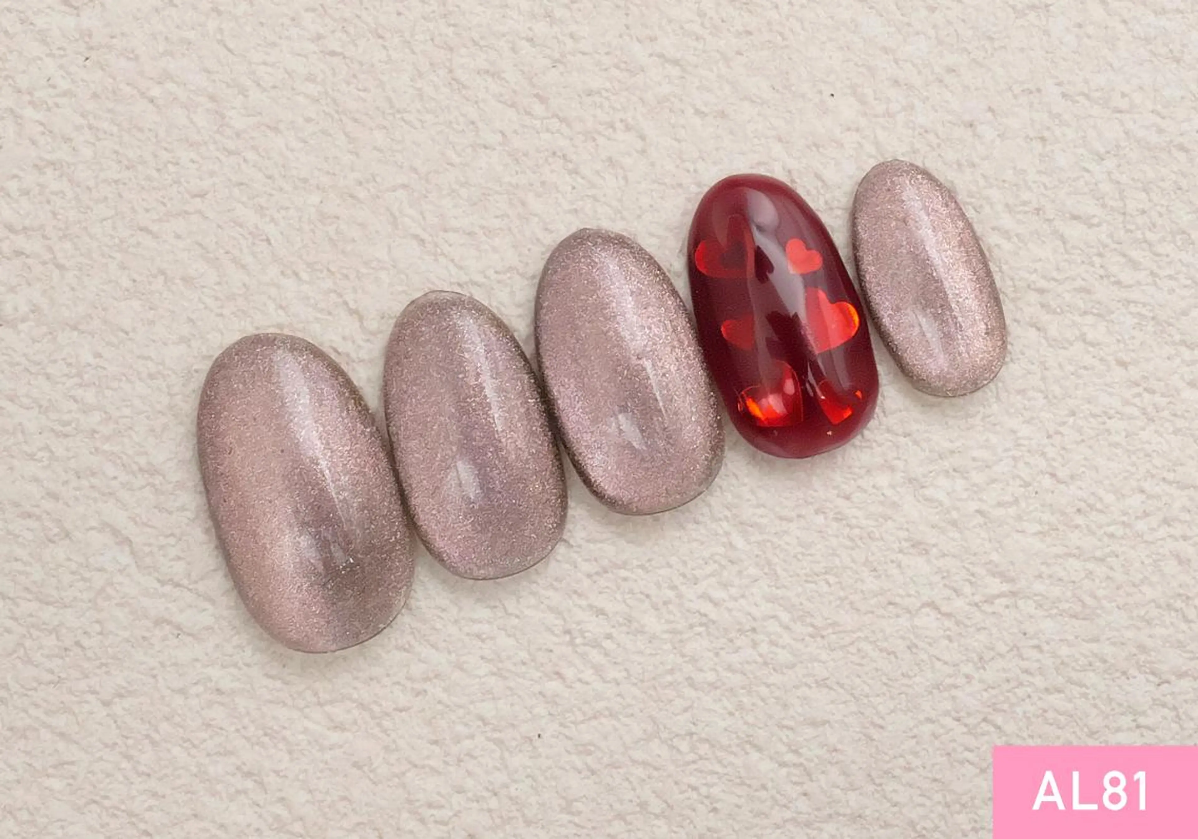 ネイル シルバー 新橋🫧 Nailのネイルデザイン