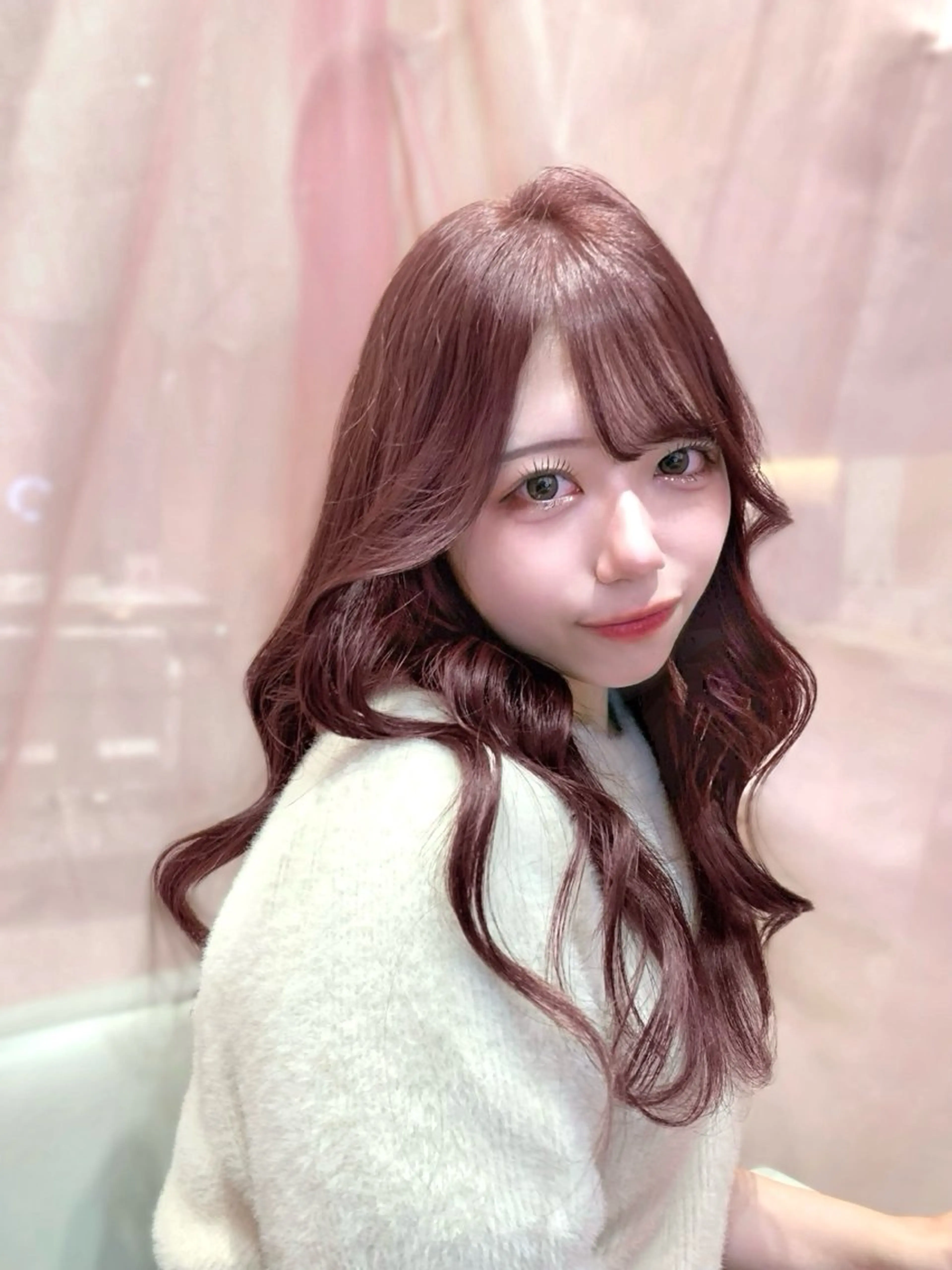 ミディアム カラー カット ヘアカラー トリートメント ヘッドスパ ヘアセット 韓国ヘア/レイヤー/ 巻き髪/りょーとのヘアスタイル