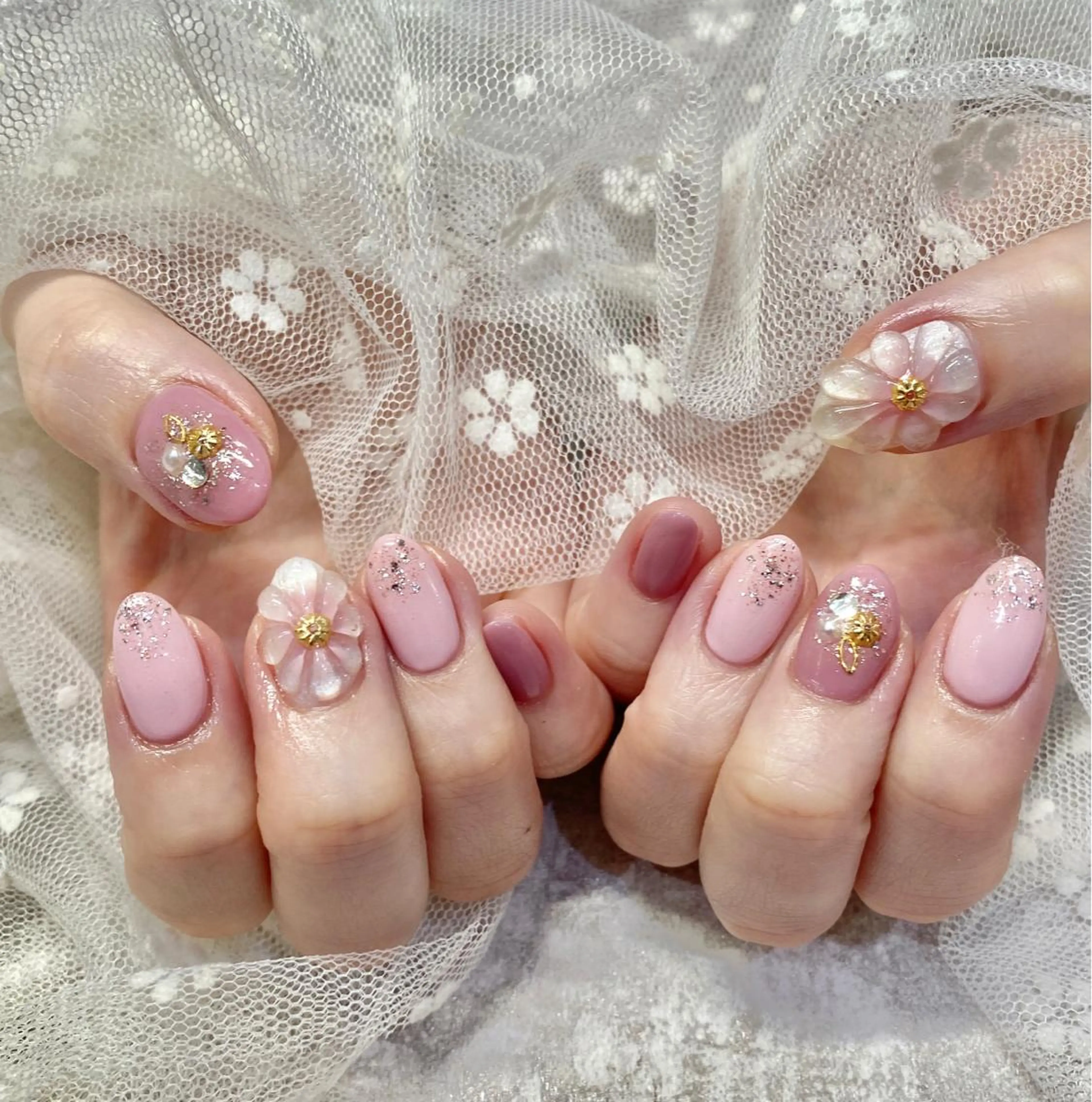 ネイル ラッキースター 大人気店のネイルデザイン