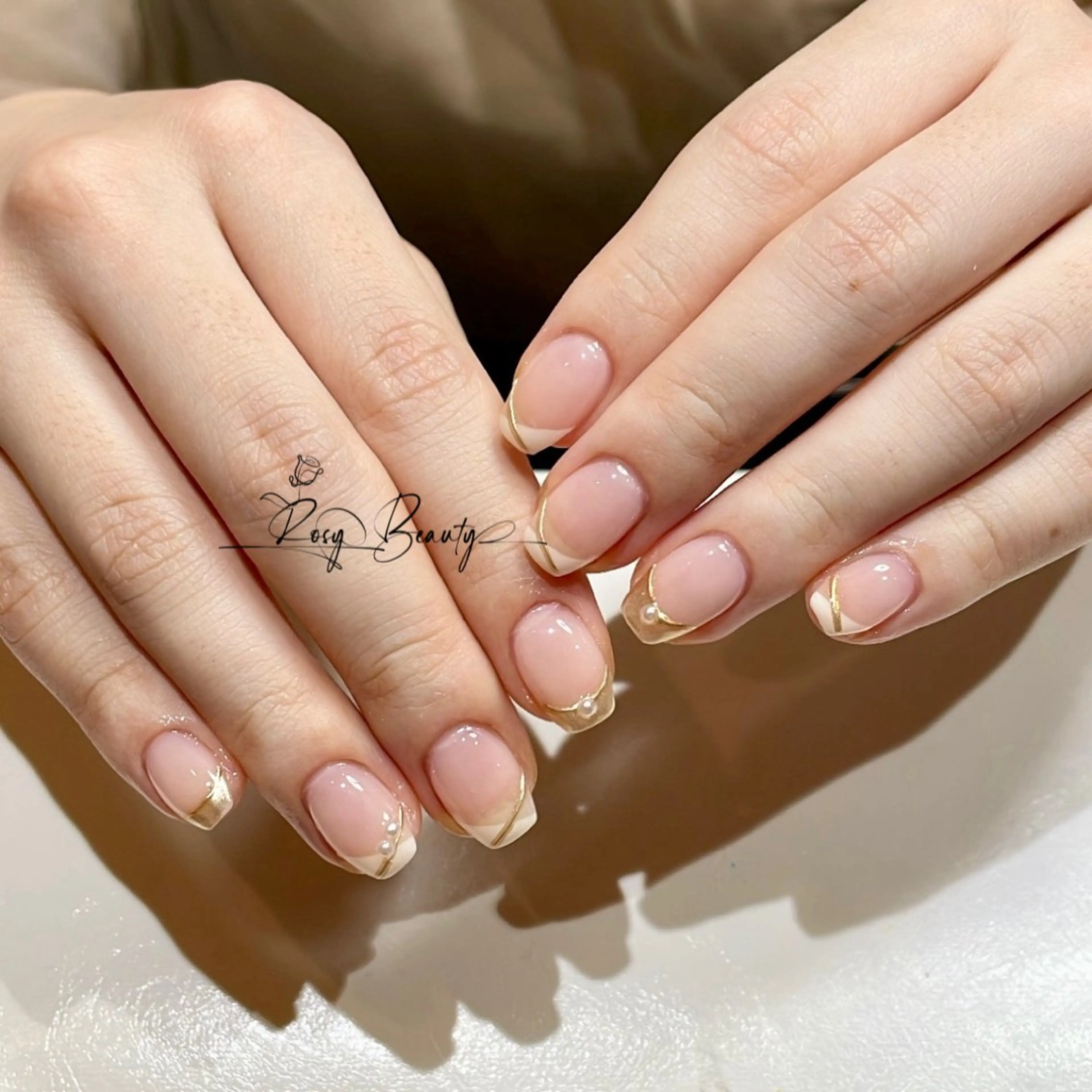 ネイル ハンドネイル RosyBeauty Salon所属・RosyBeauty Salonのネイルデザイン
