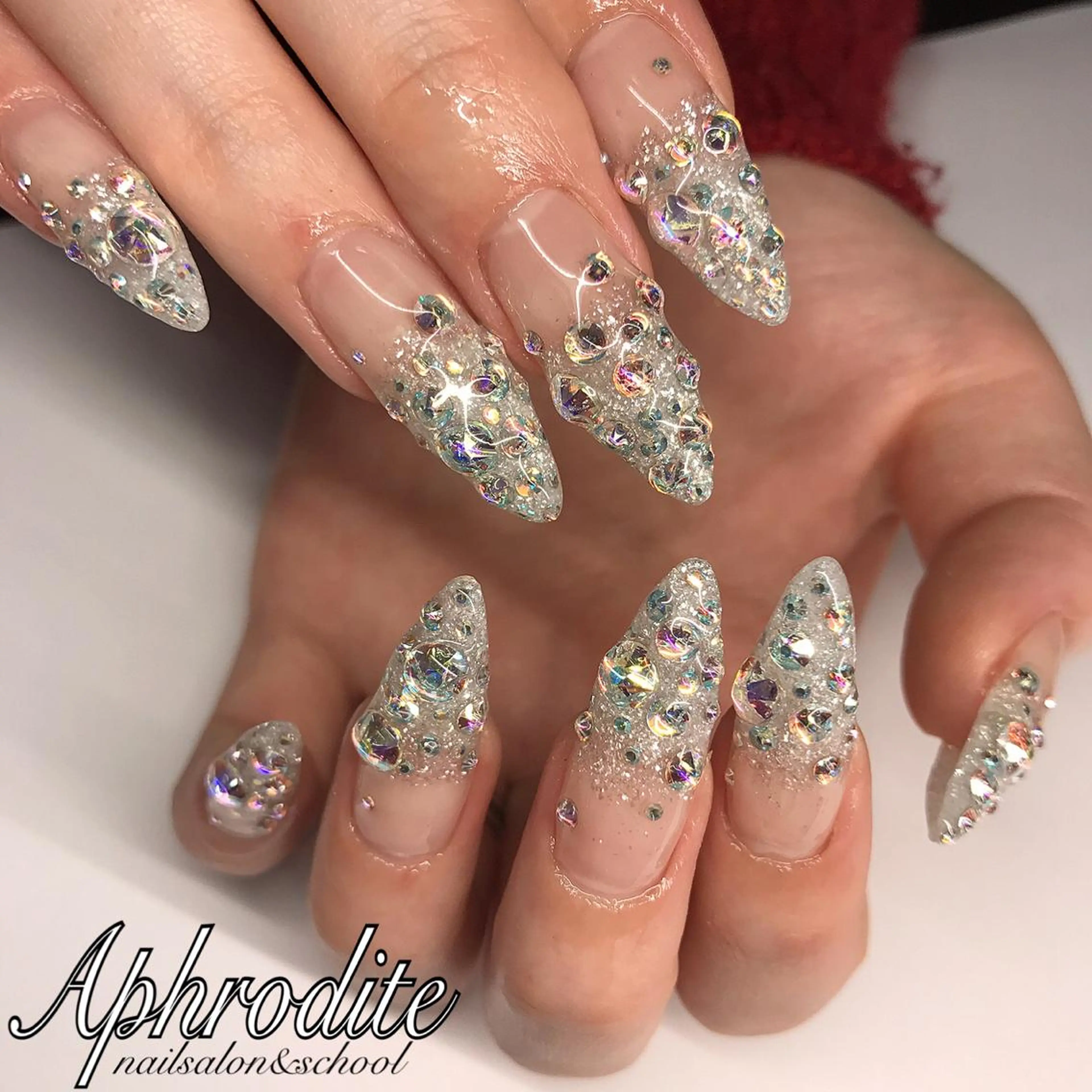ネイル グラデーション APHRODITE Nagisaのネイルデザイン
