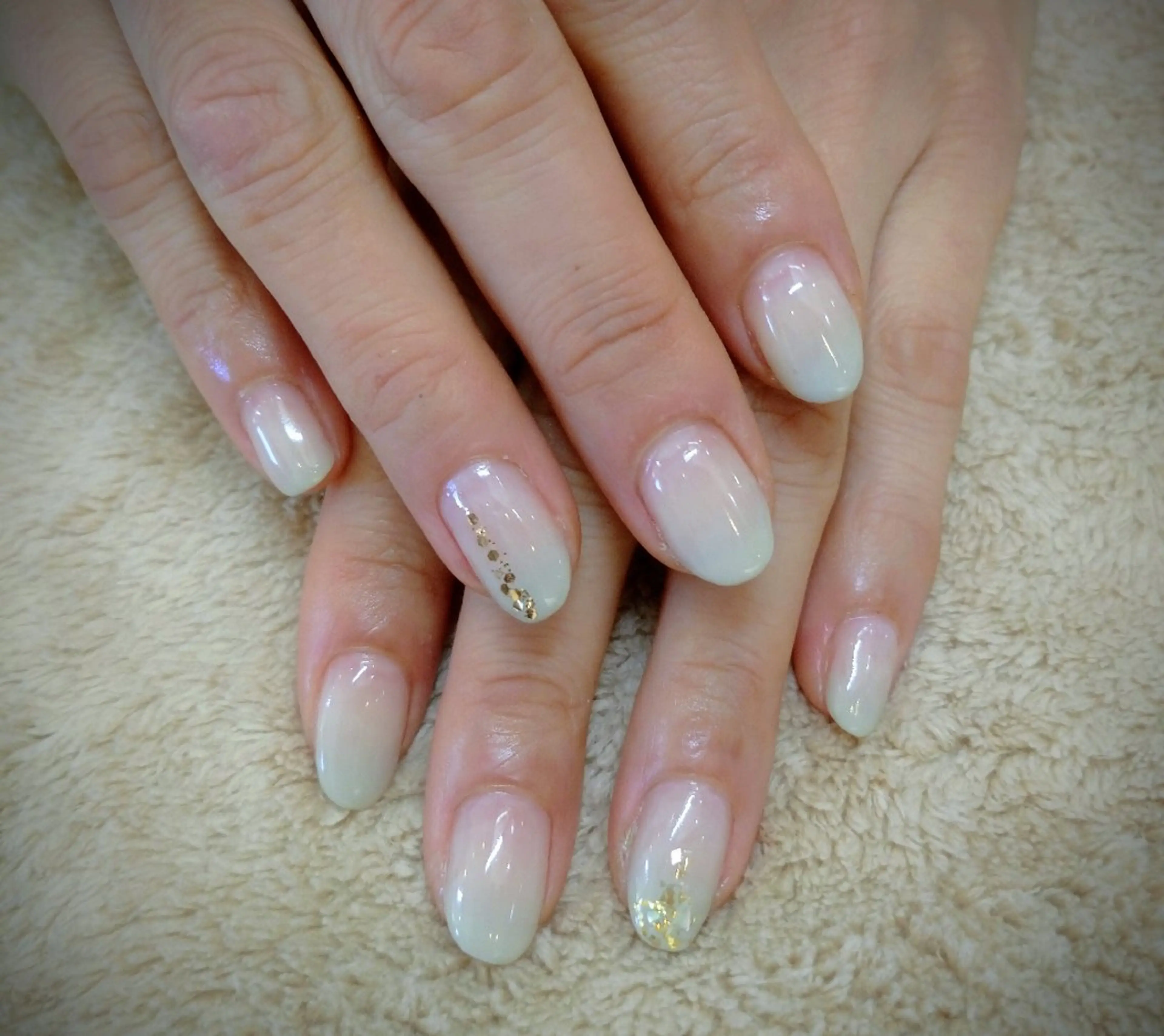 ネイル グラデーション LYLY aiのネイルデザイン