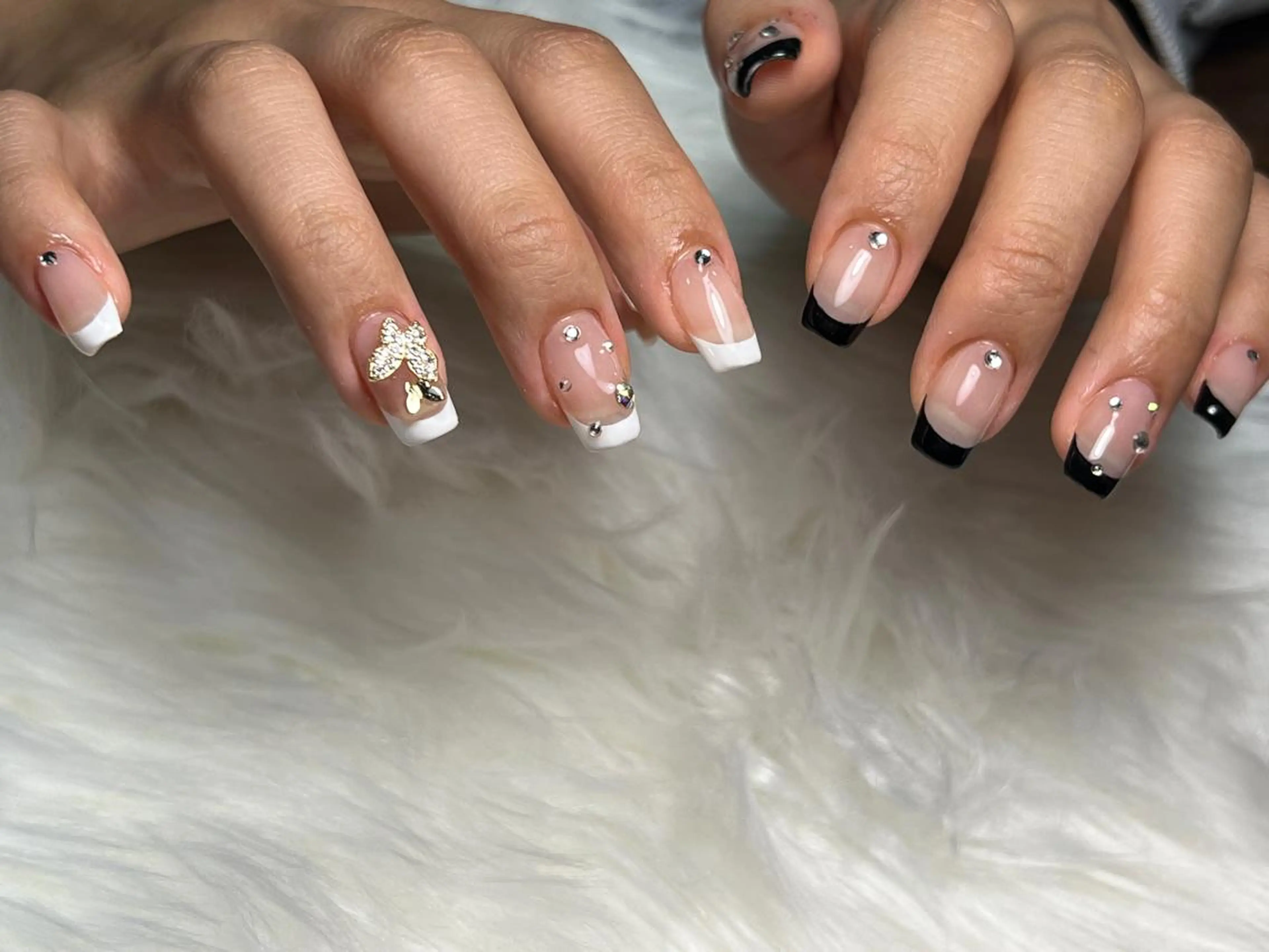 ネイル lucky nail 歌舞伎町のネイルデザイン