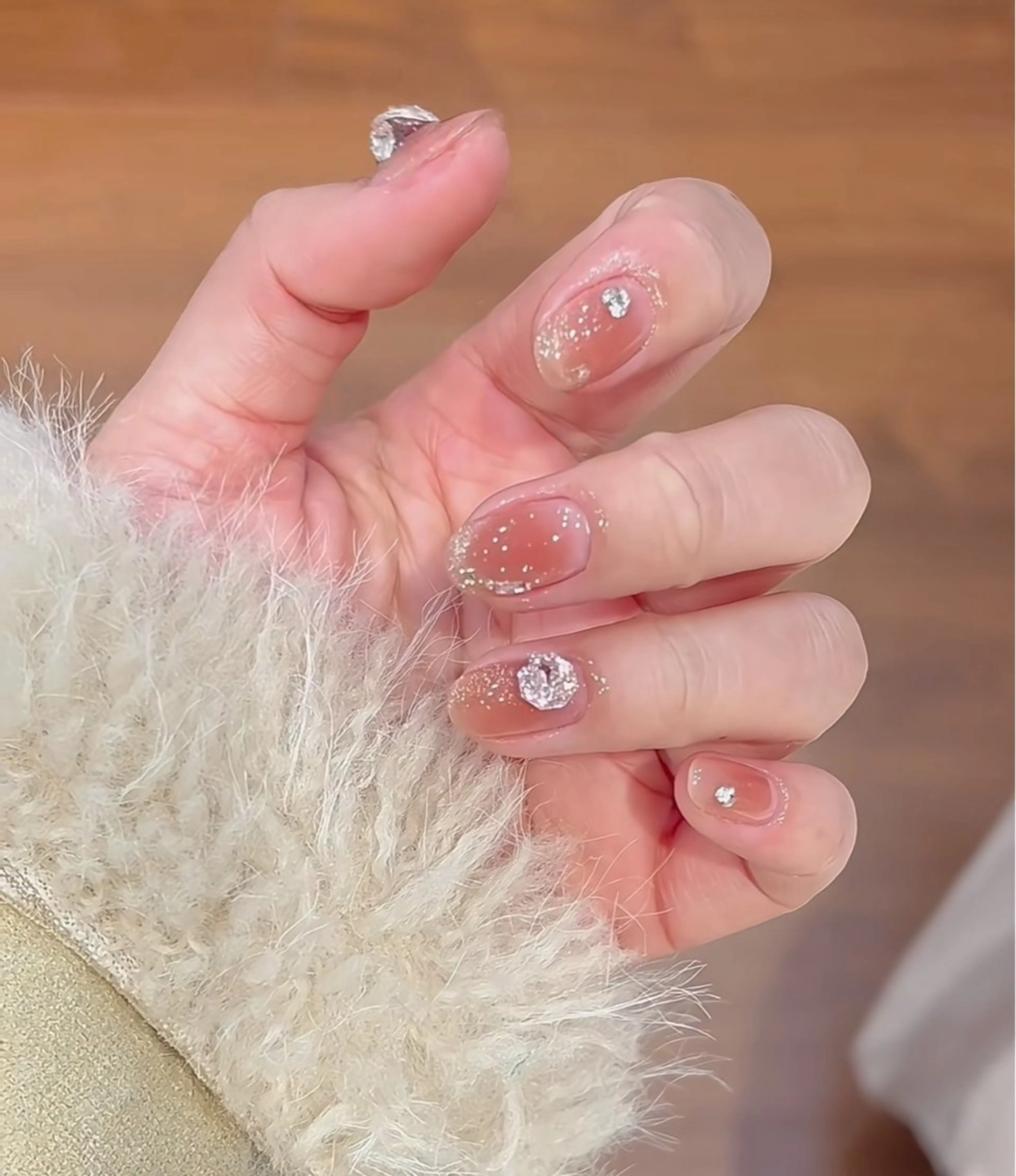 ネイル ハンドネイル H&B 楊のネイルデザイン