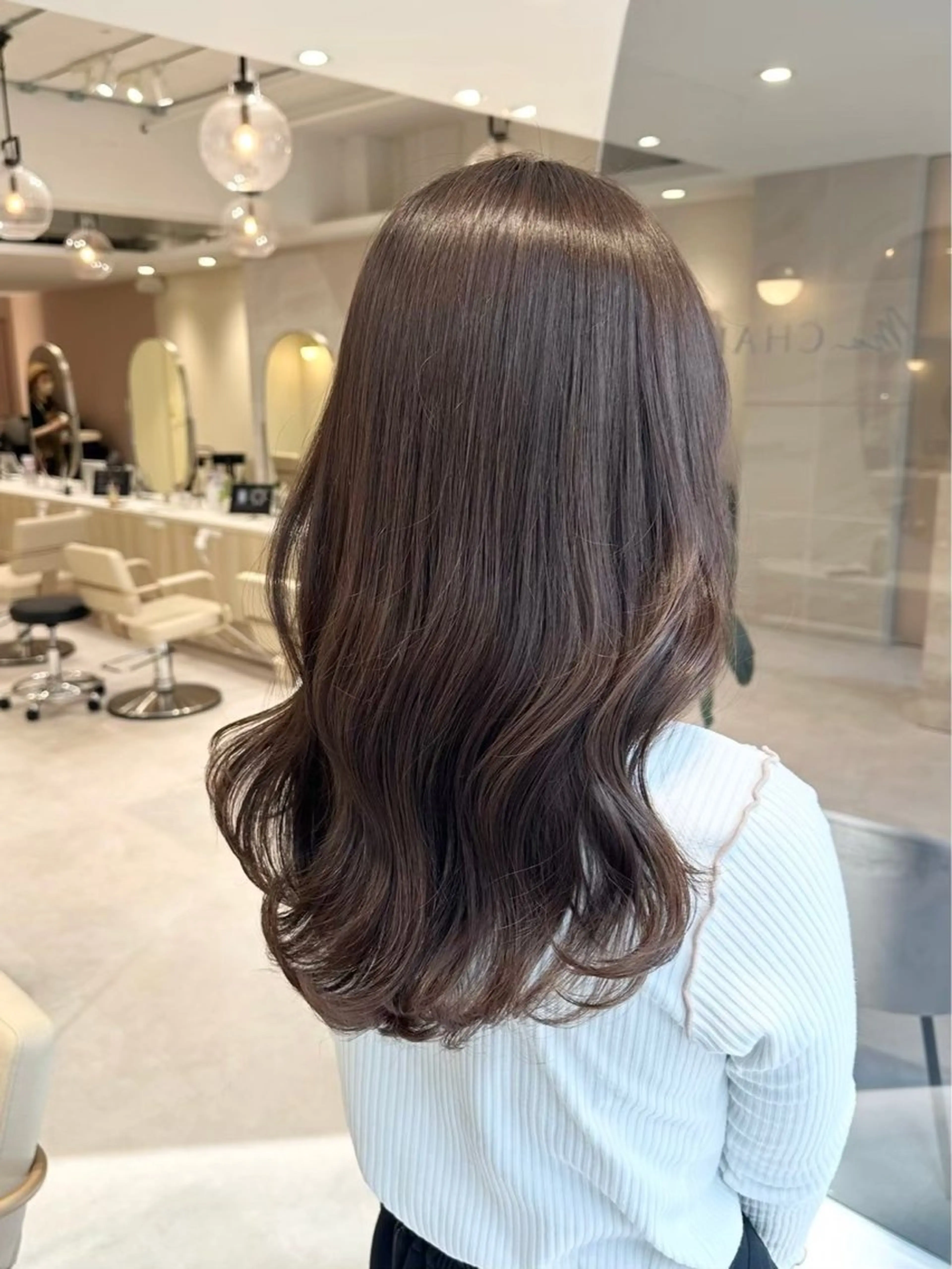 セミロング カラー 似合わせカット 小顔カット 縮毛矯正 カット ヘアカラー 青山/駅近/徒歩1分 表参道/小顔カットのヘアスタイル