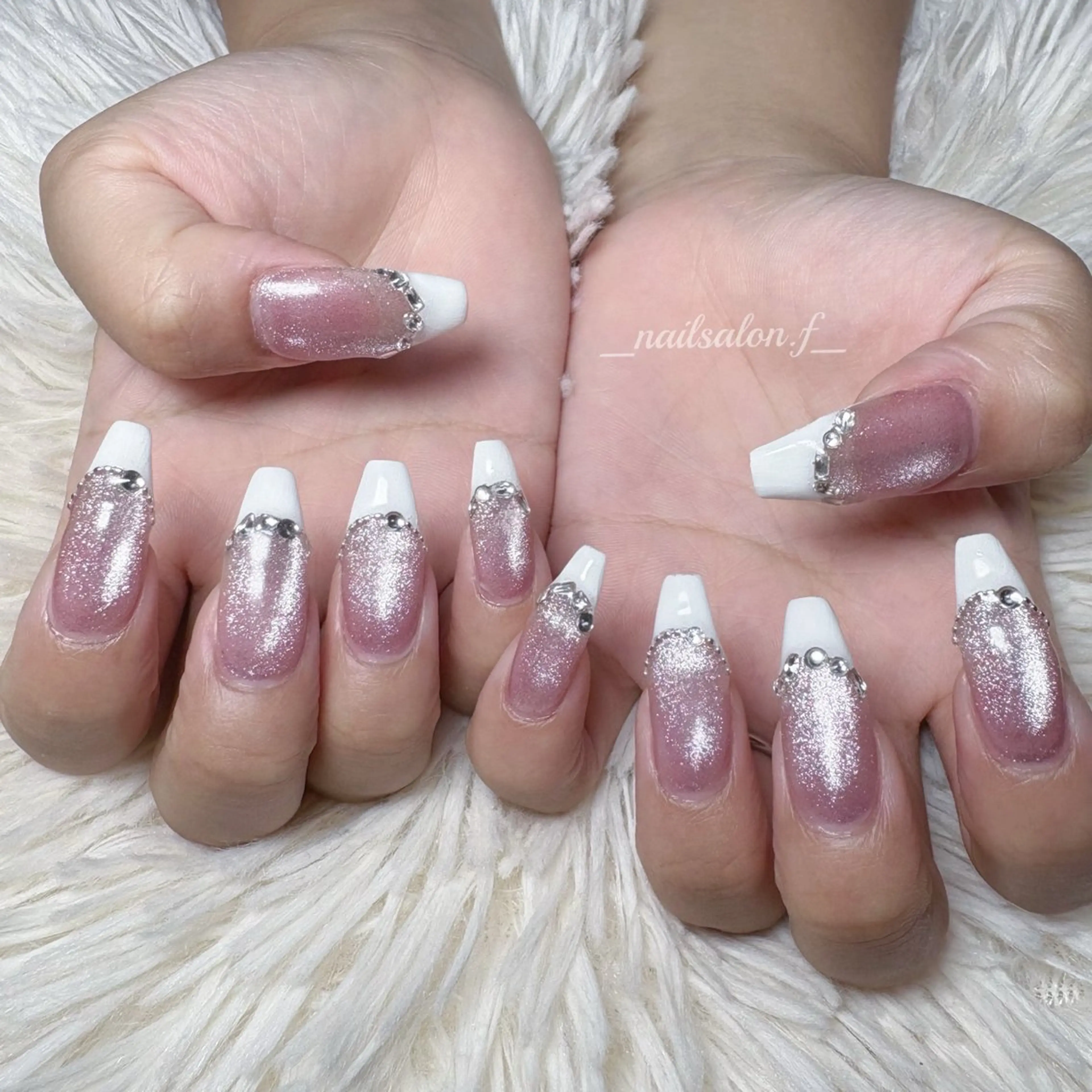 ネイル フレンチネイル マグネットネイル ハンドネイル Nailsalon Fのネイルデザイン