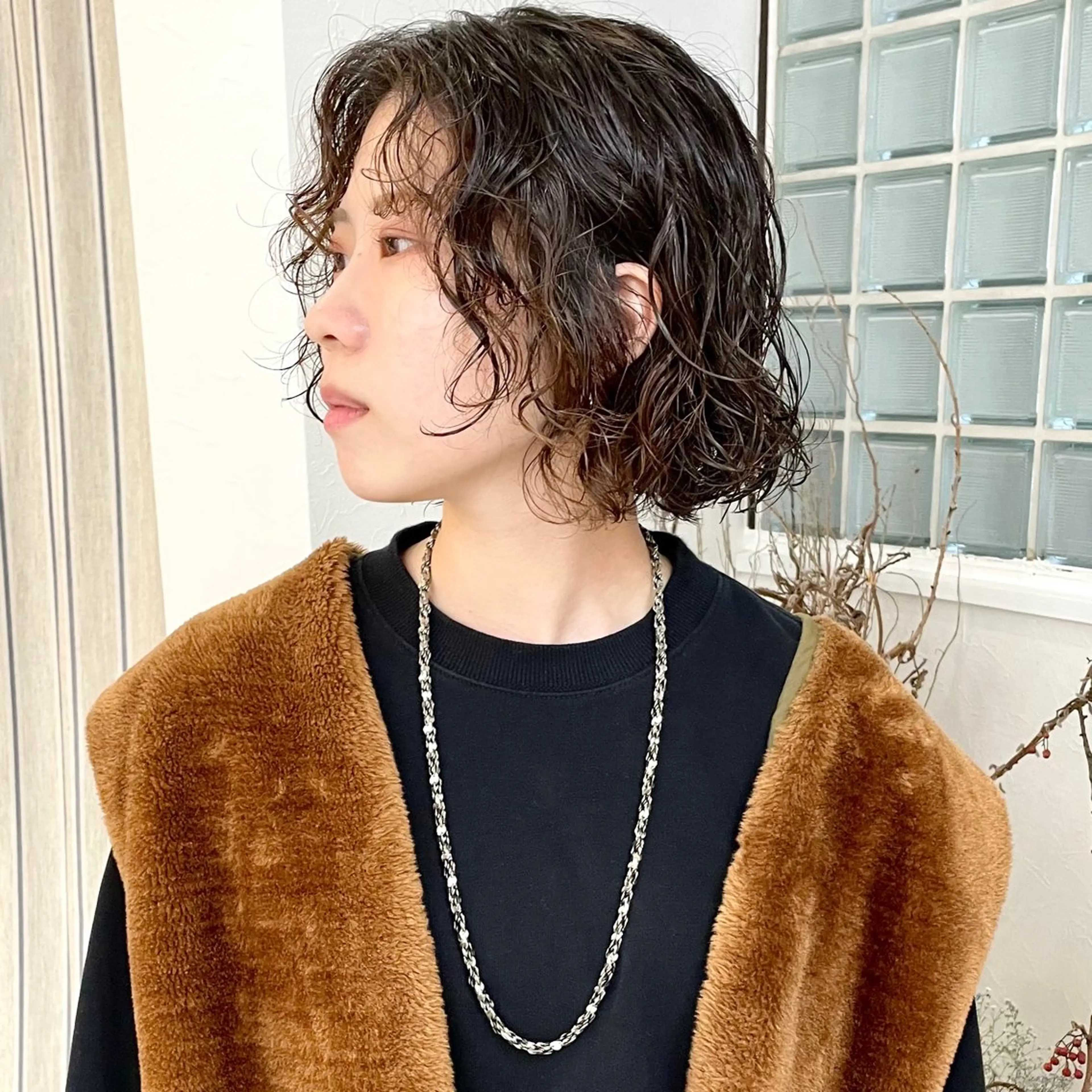 ミディアム パーマ ミディアムパーマ カット ヘアカラー トリートメント YUKO/ 似合わせ韓国風パーマのヘアスタイル