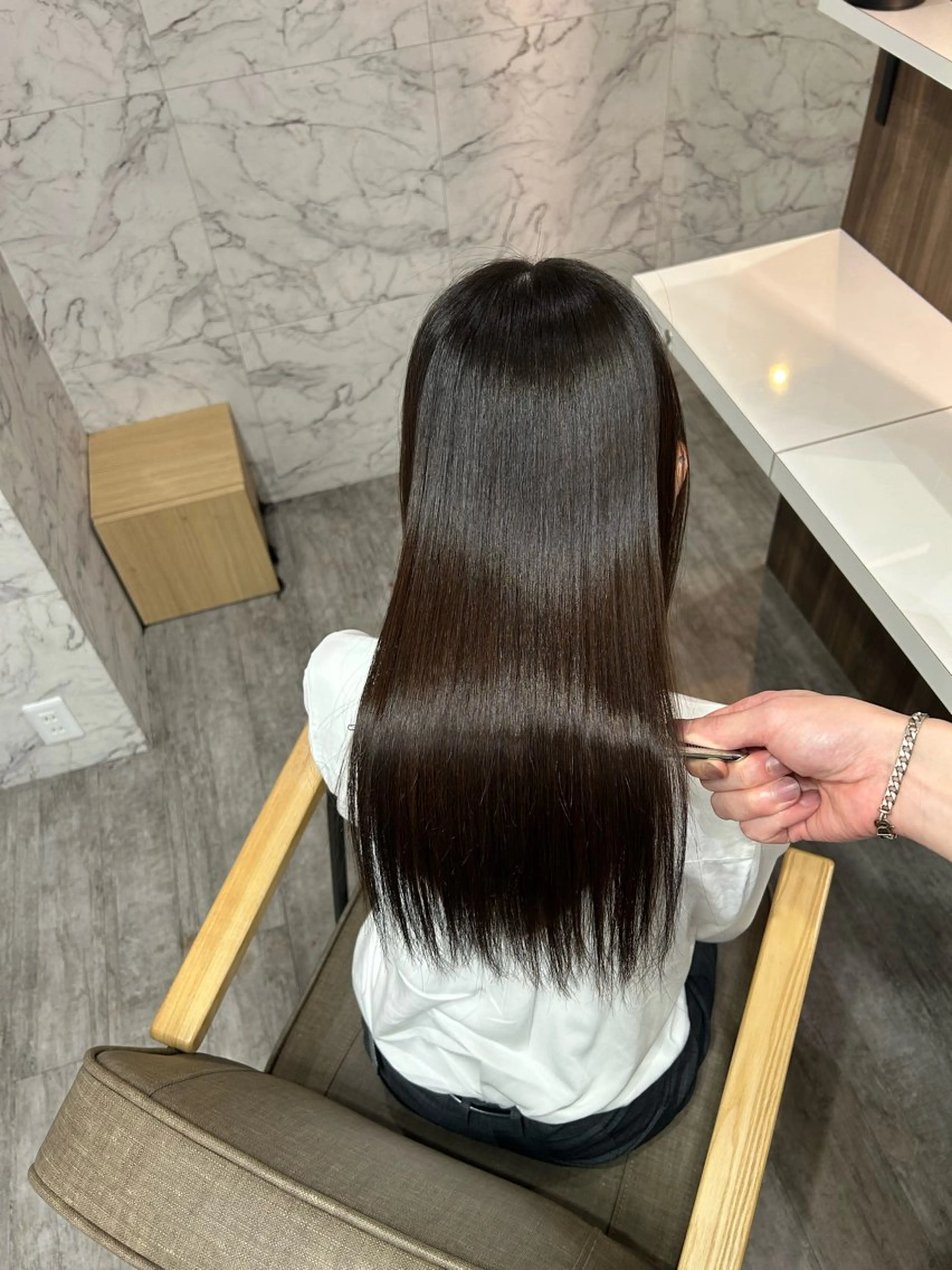 ロング カット 縮毛矯正 トリートメント ユアーズヘアーセカンド所属・広島No.1美髪矯正 髪質改善/河村総一郎のヘアスタイル