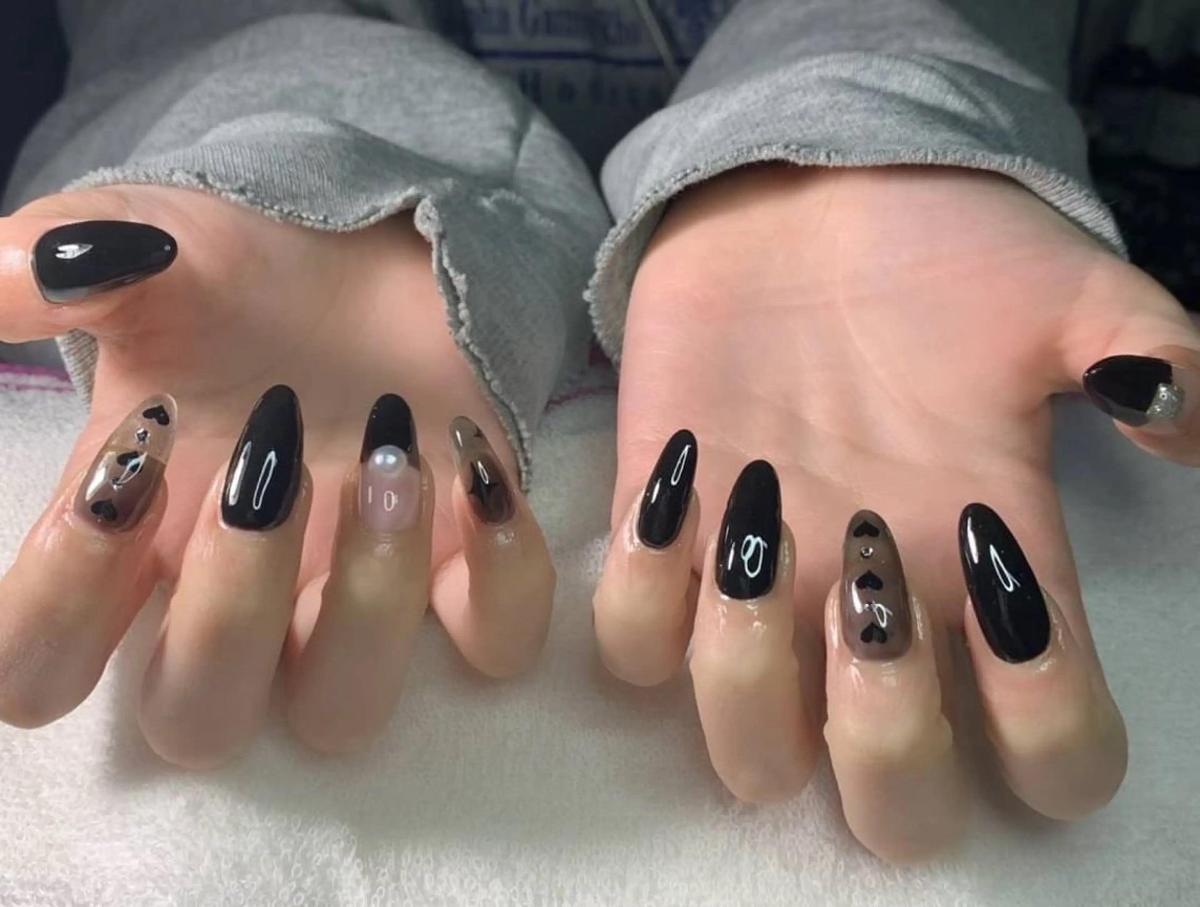 ネイル ハンドネイル フットネイル MHR nailのネイルデザイン