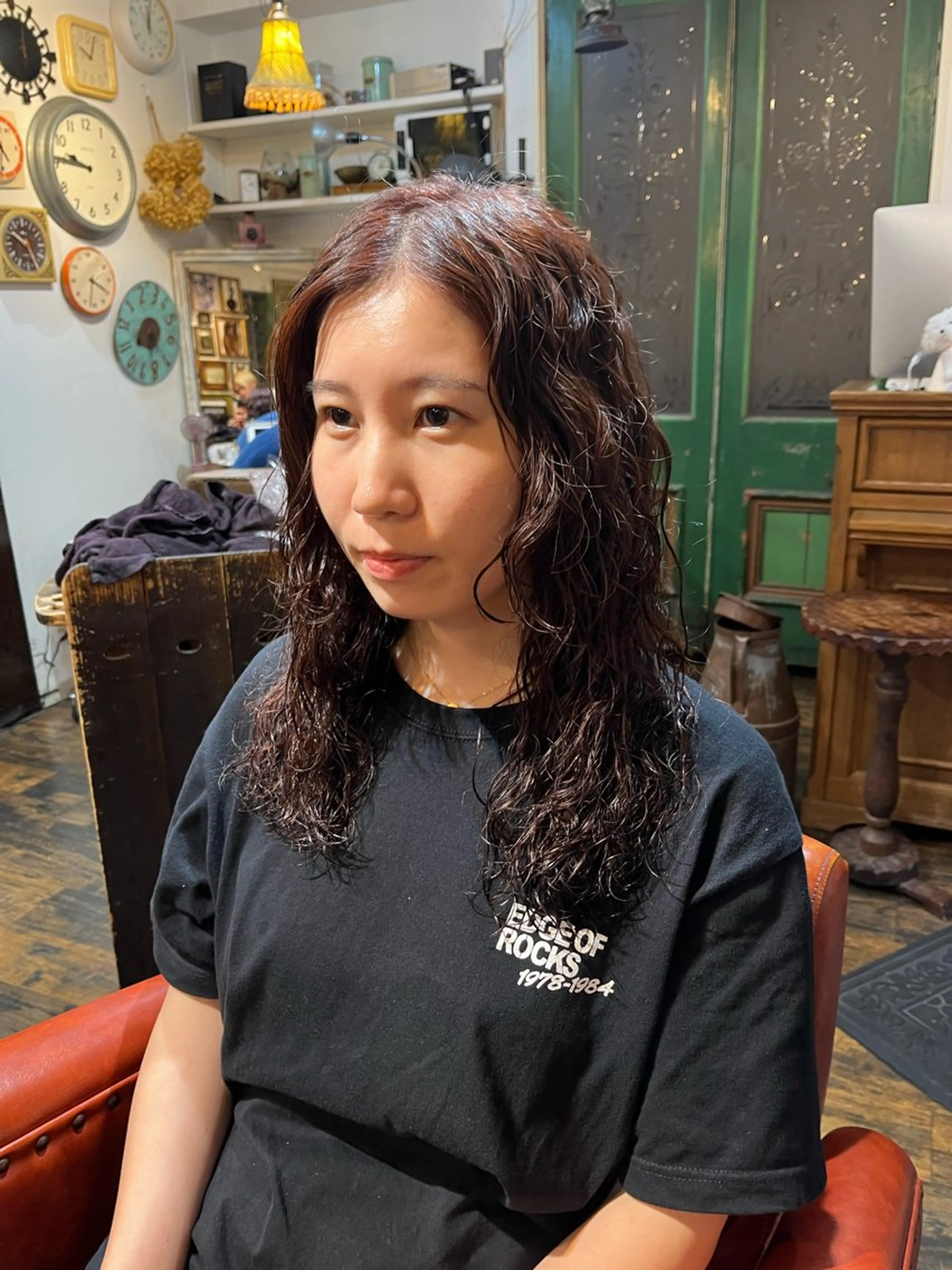 ロング パーマ ロング カット パーマ ヘッドスパ 抜け感パーマ/ 顔まわり/緒方椋のヘアスタイル