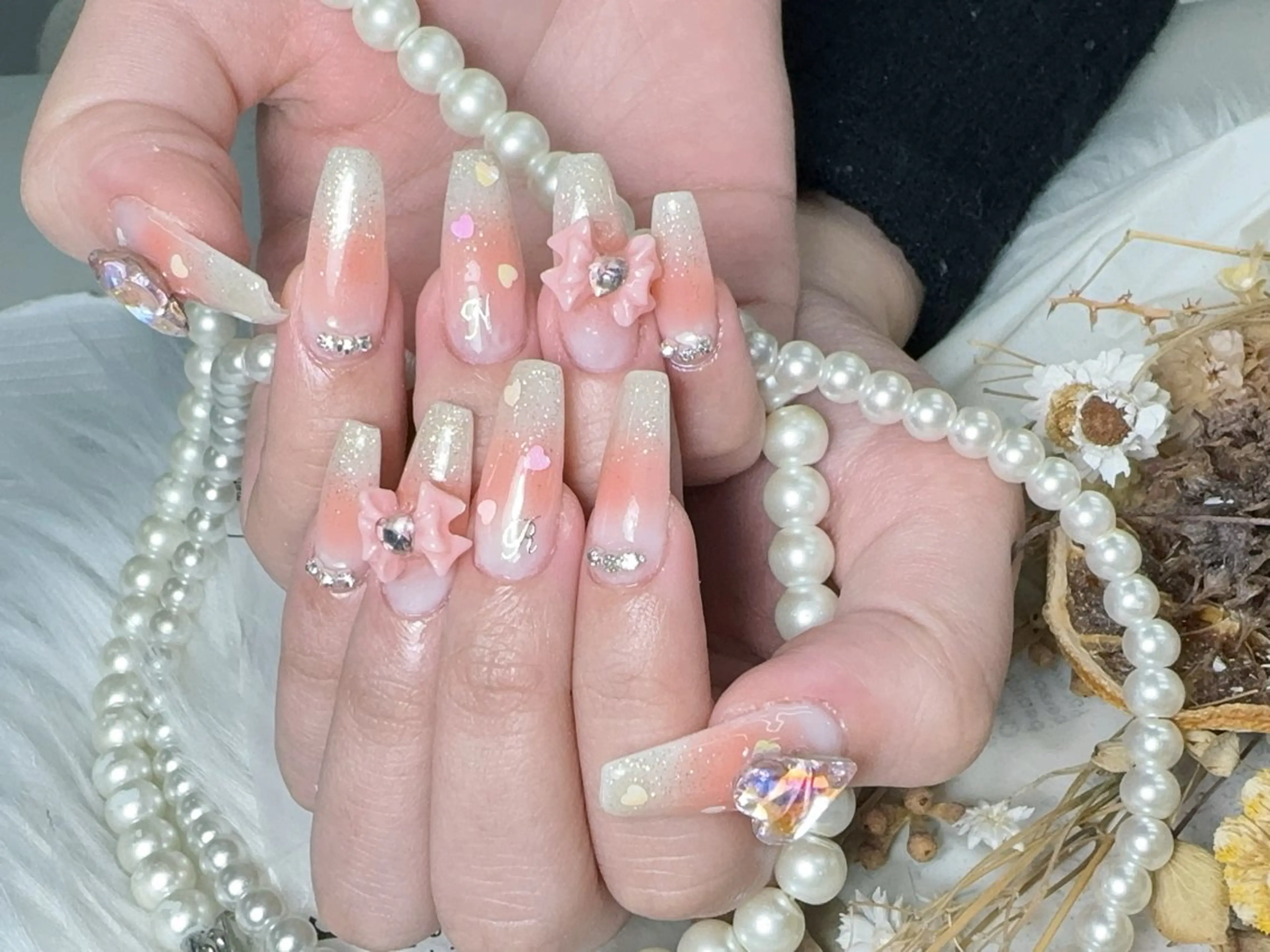 ネイル 長さ出し フレンチネイル ジェルネイル ガラスフレンチ 韓国ネイル ハンドネイル ハンドケア For U nail スカルプ専門店のネイルデザイン