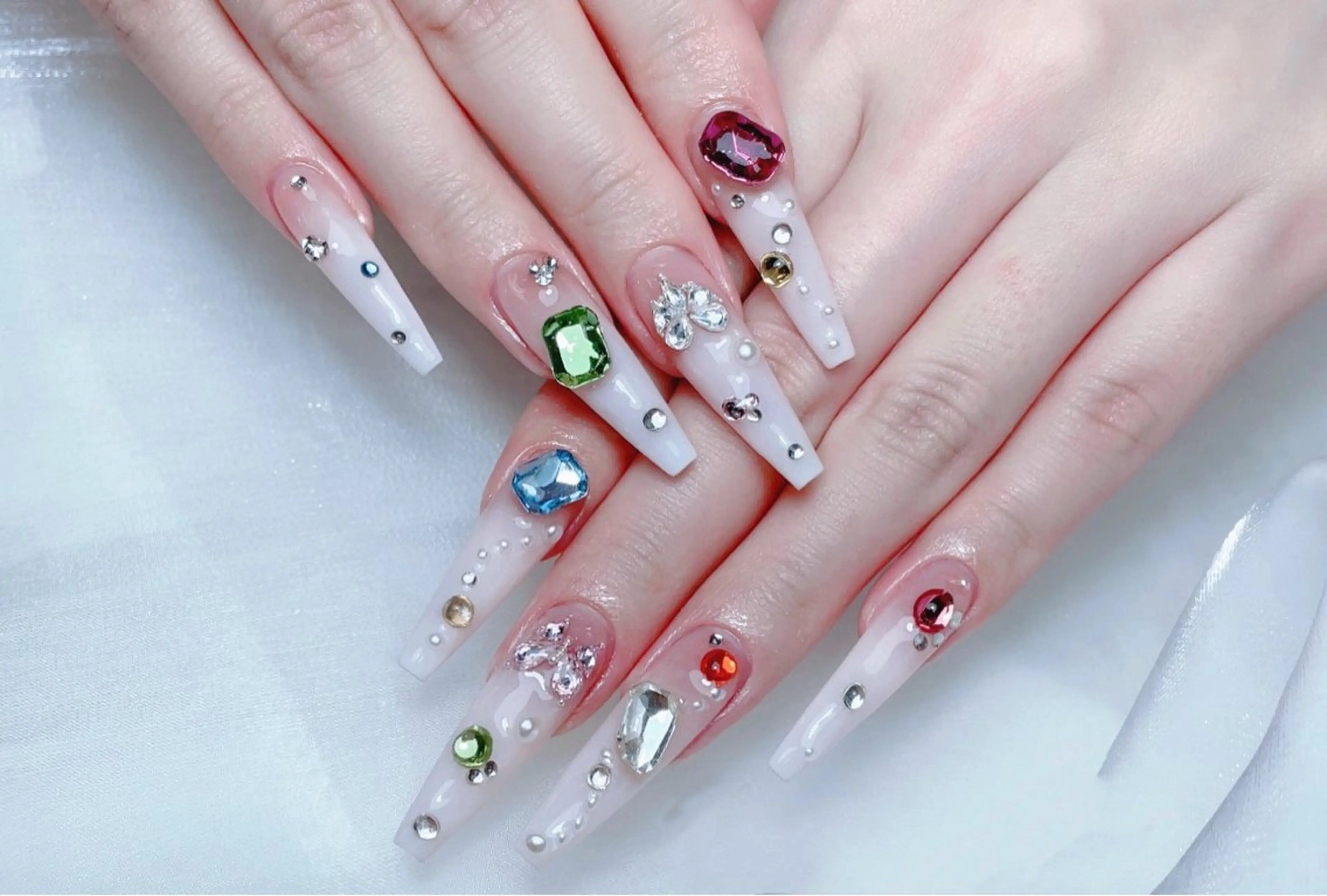ネイル ハンドネイル D-BEAUTY Nailsalonのネイルデザイン