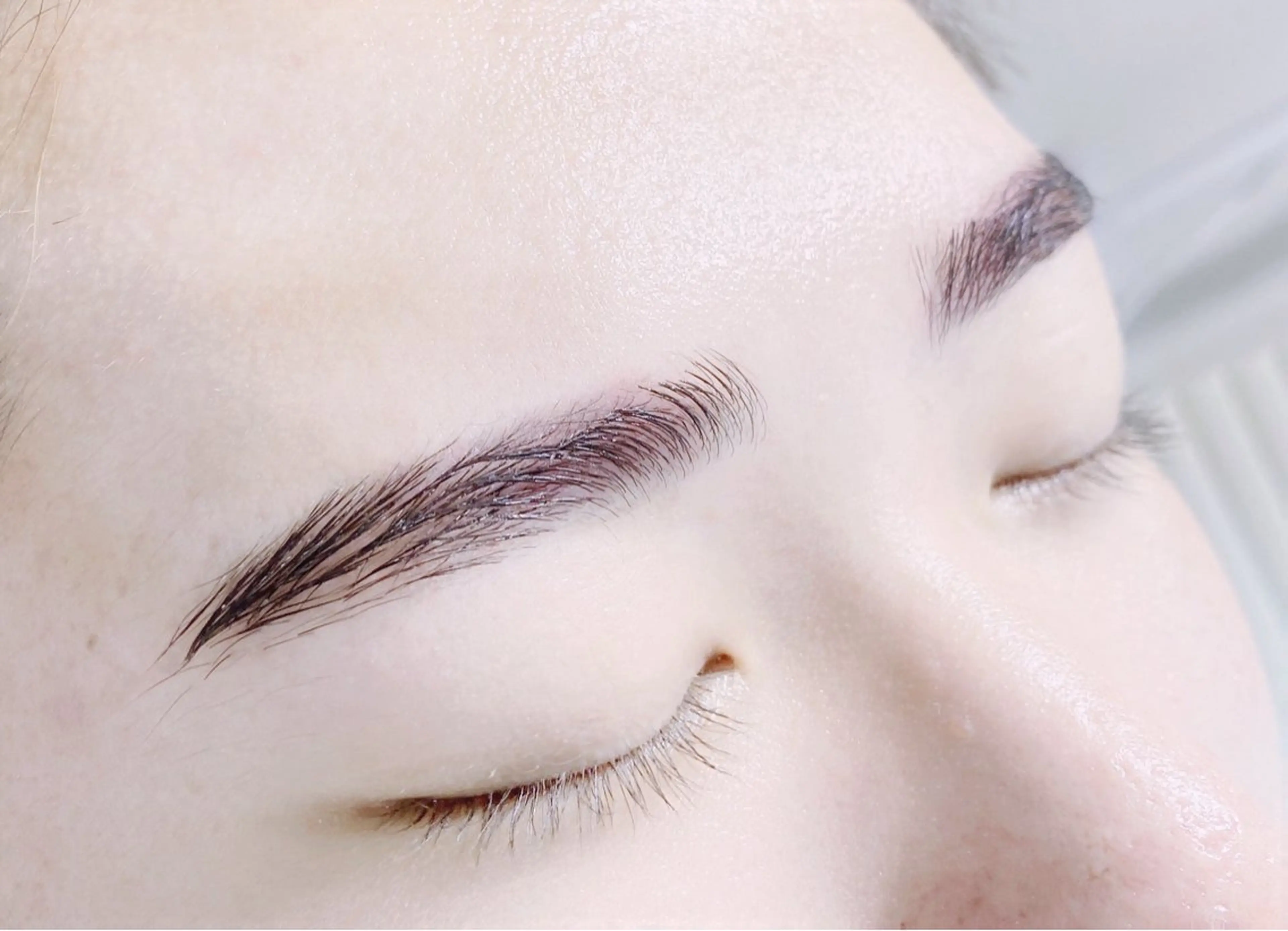 アイブロウ Arbis所属・Arbis madokaの眉毛・アイブロウイメージ