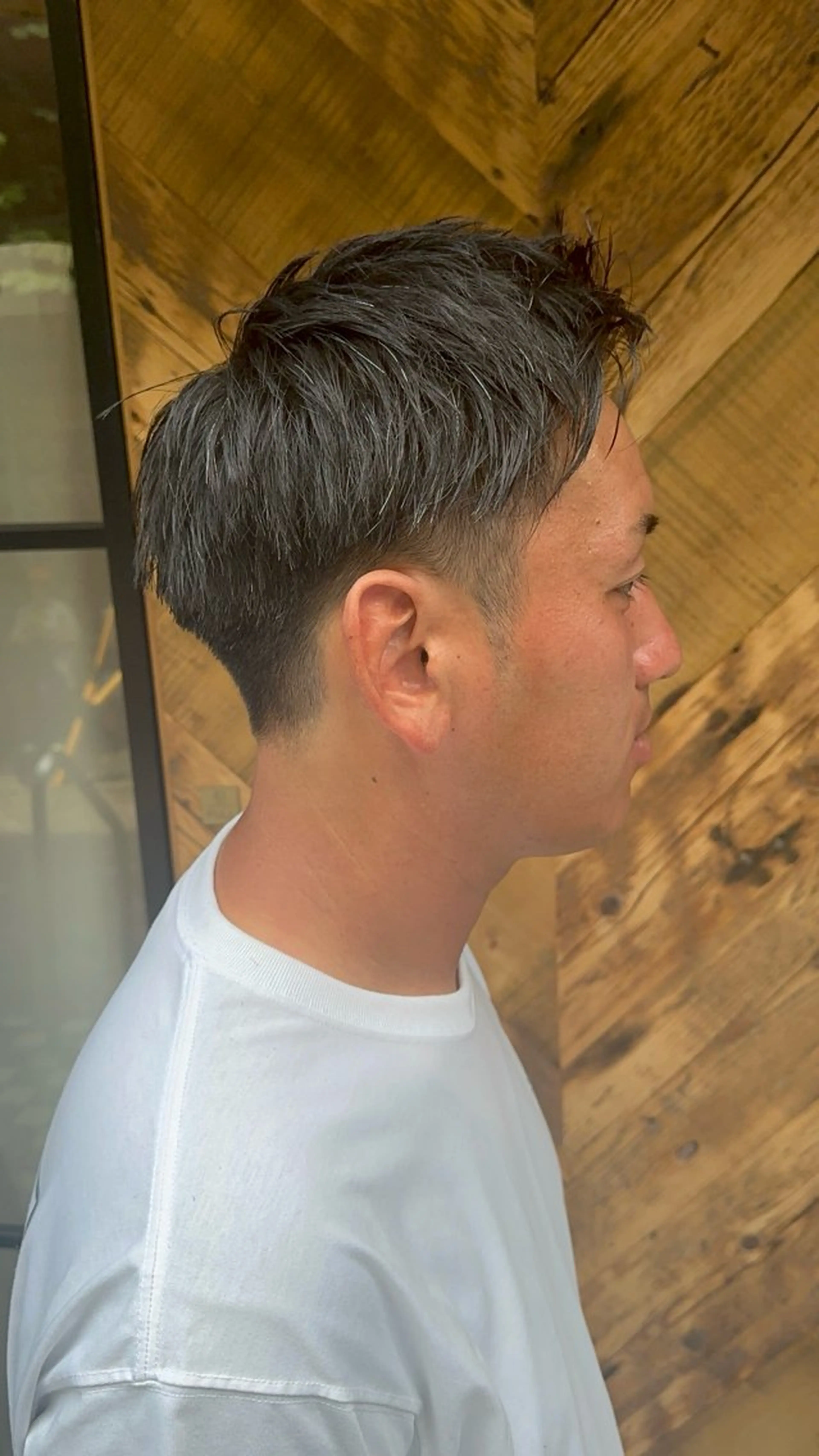 メンズ フェードカット メンズパーマ カット メンズカット　パーマ 特化美容師　中野稜平のヘアスタイル