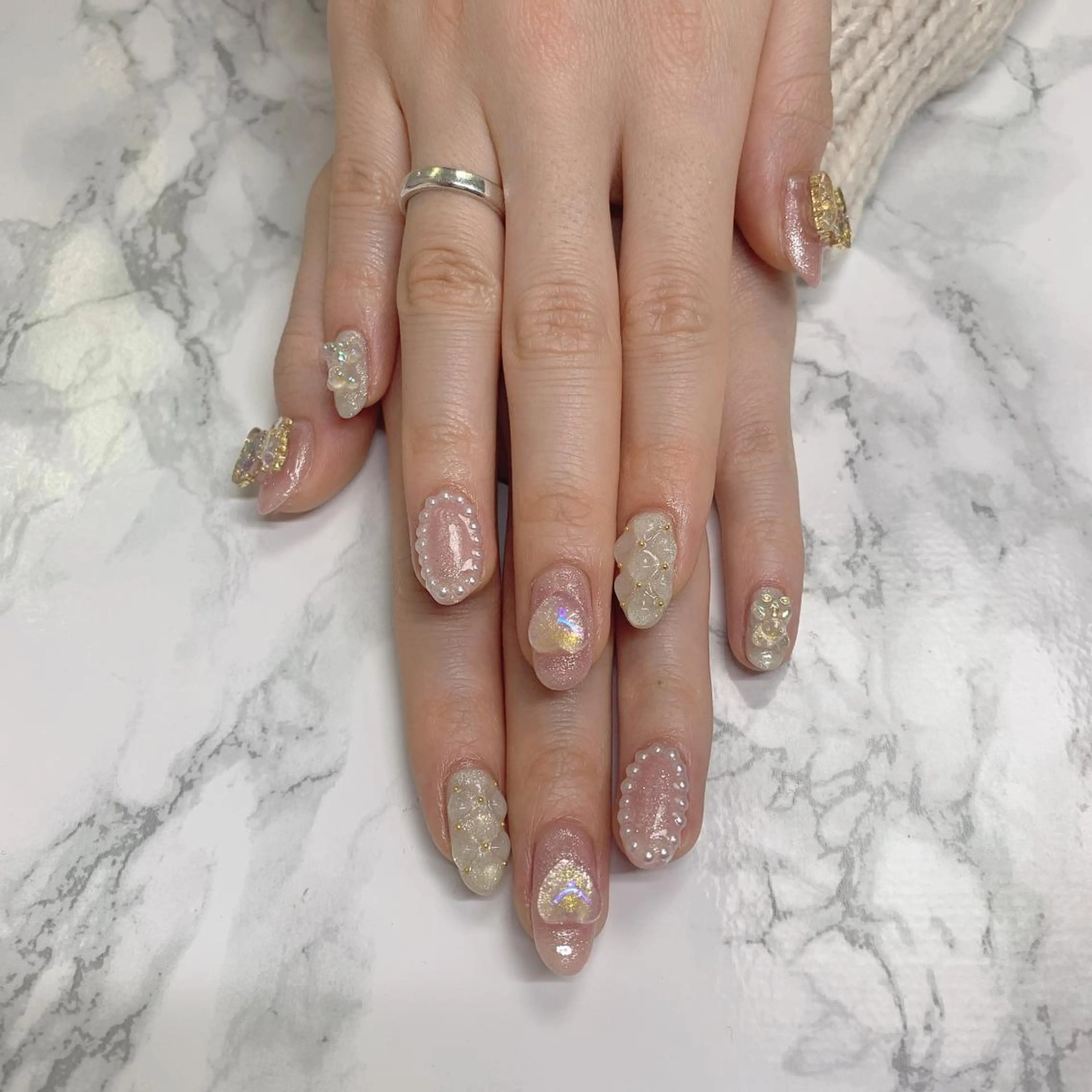 ネイル はな💎ネイル ワンホン、長さ出しのネイルデザイン