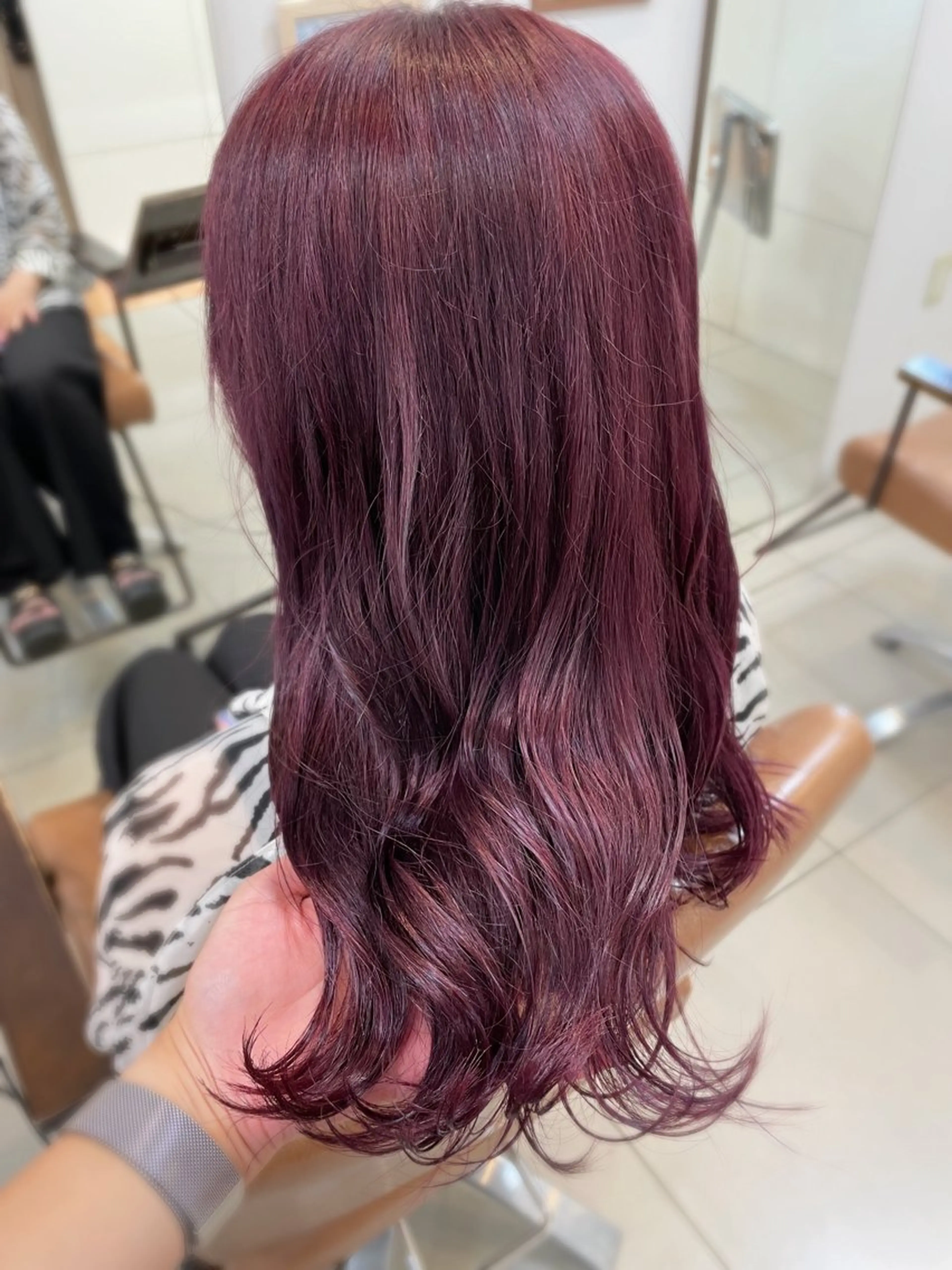 ロング カラー ラベンダーカラー ピンクカラー ピンクラベンダー SOYON なんば店所属・水島 真彩のヘアスタイル