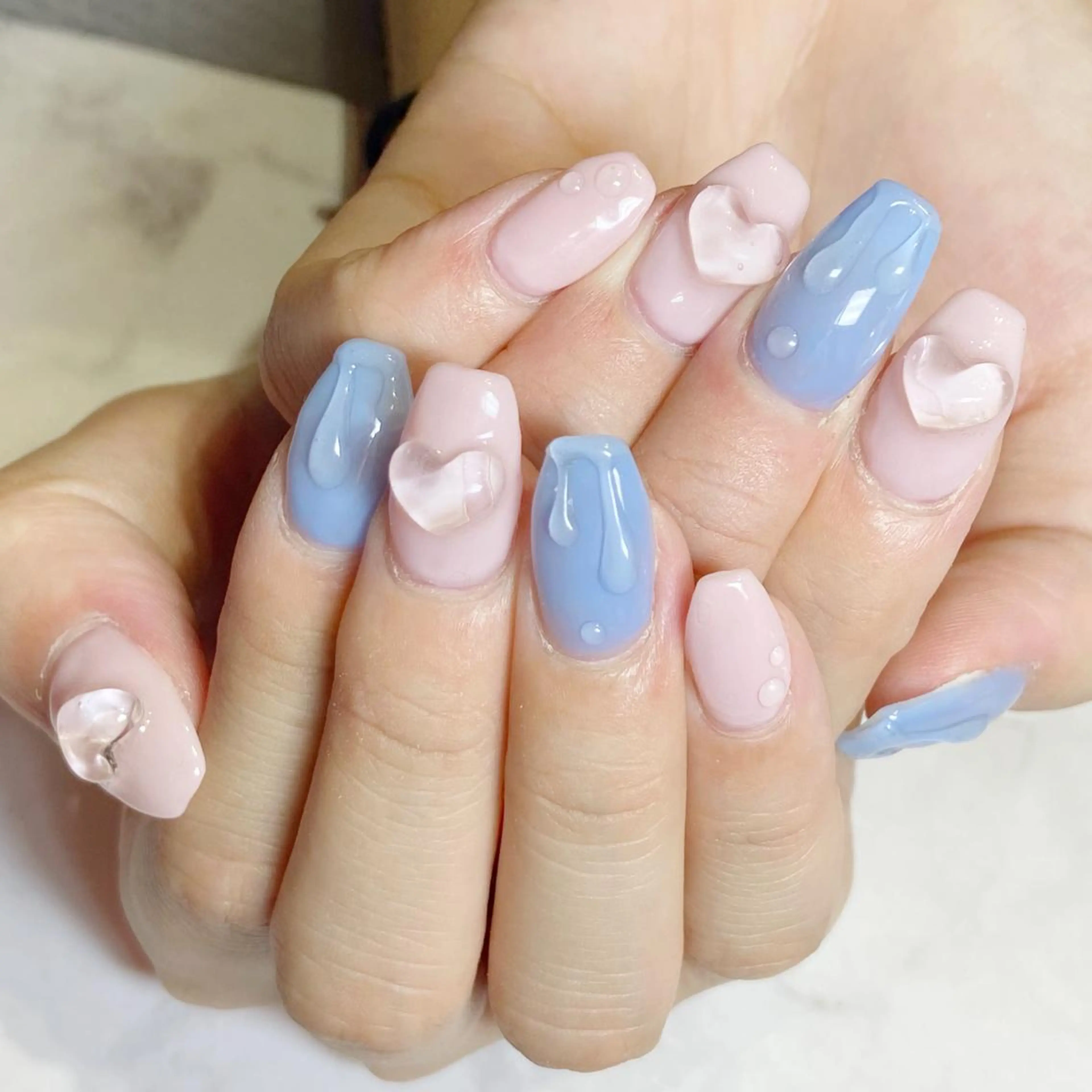 ネイル ジェルネイル YUN 💅のネイルデザイン