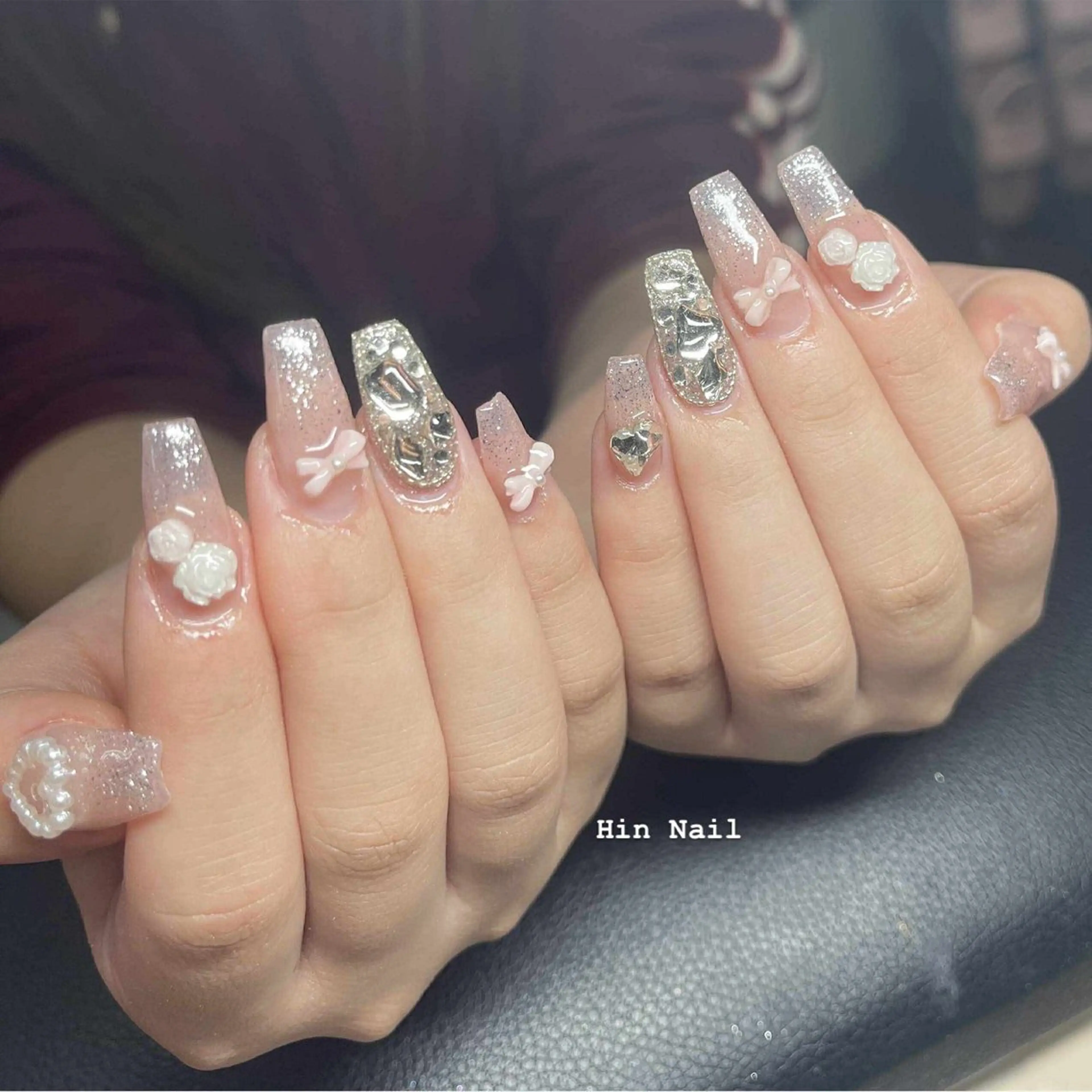 ネイル ハンドネイル Hin  Nail所属・Hin Nail Salonのネイルデザイン