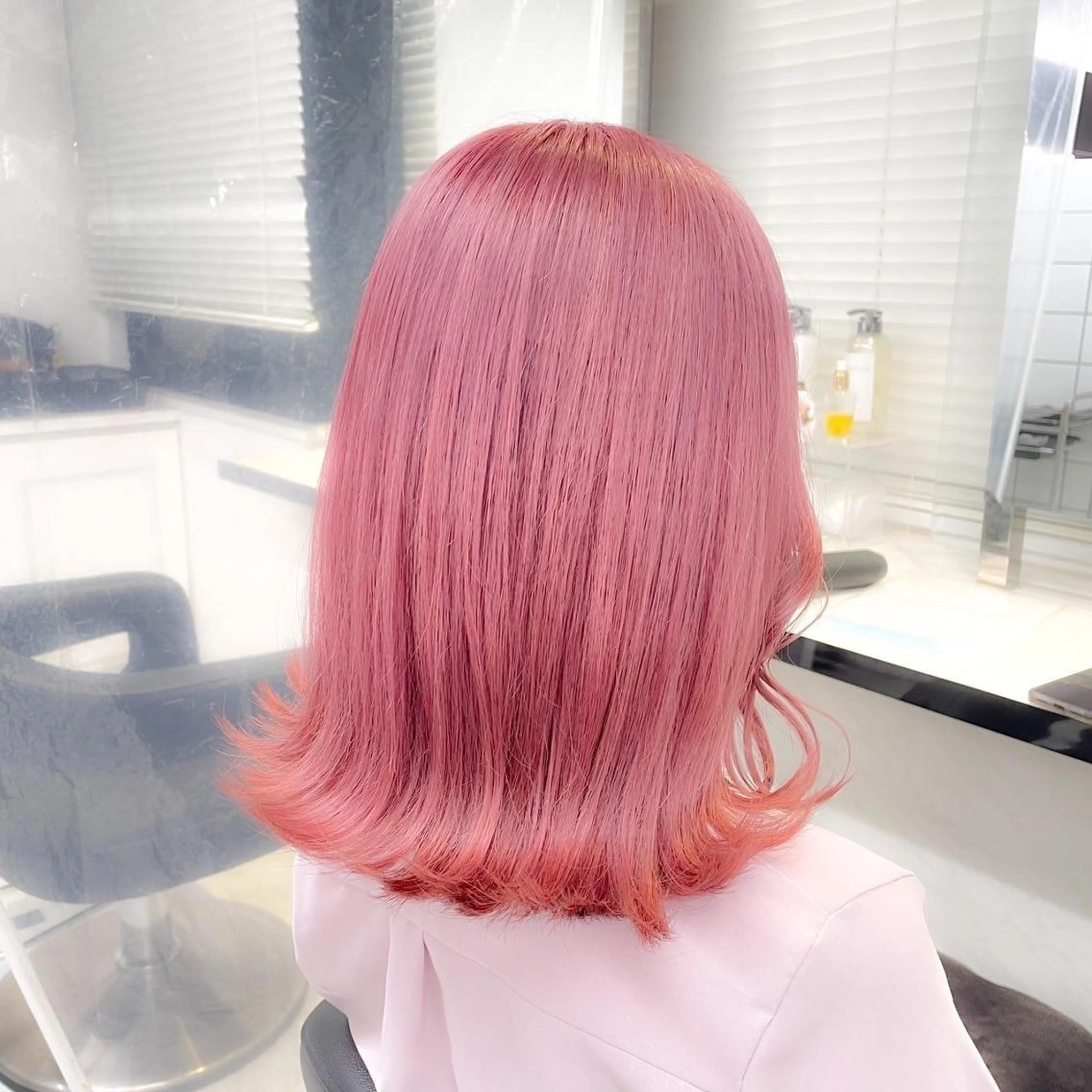 カラー 夏っぽ🌼愛され明髪 🪞表参道美容室🪄のヘアスタイル