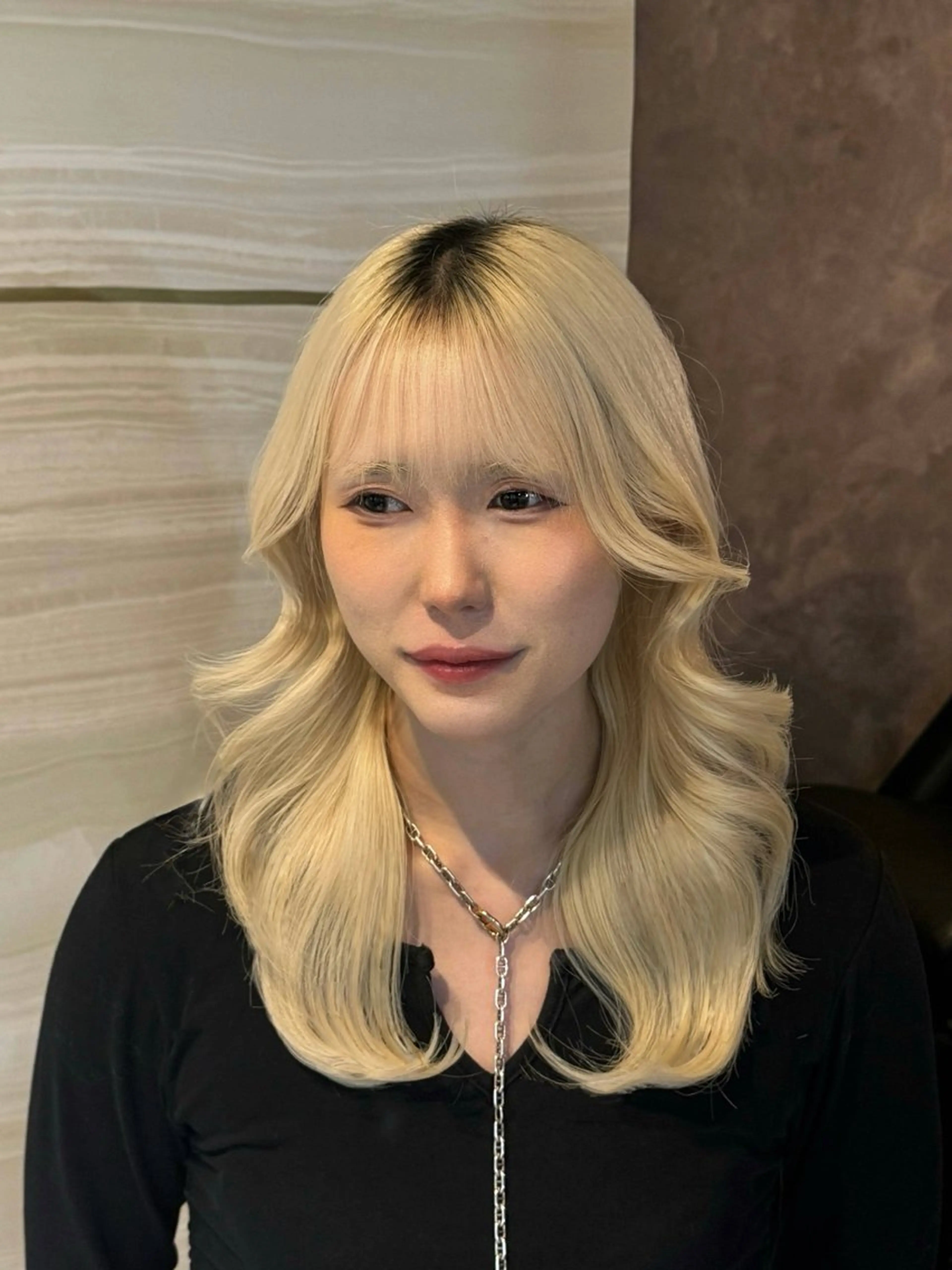 ミディアム ヘアセット 韓国 透明感 🪽あんじぇ【池袋】のヘアスタイル