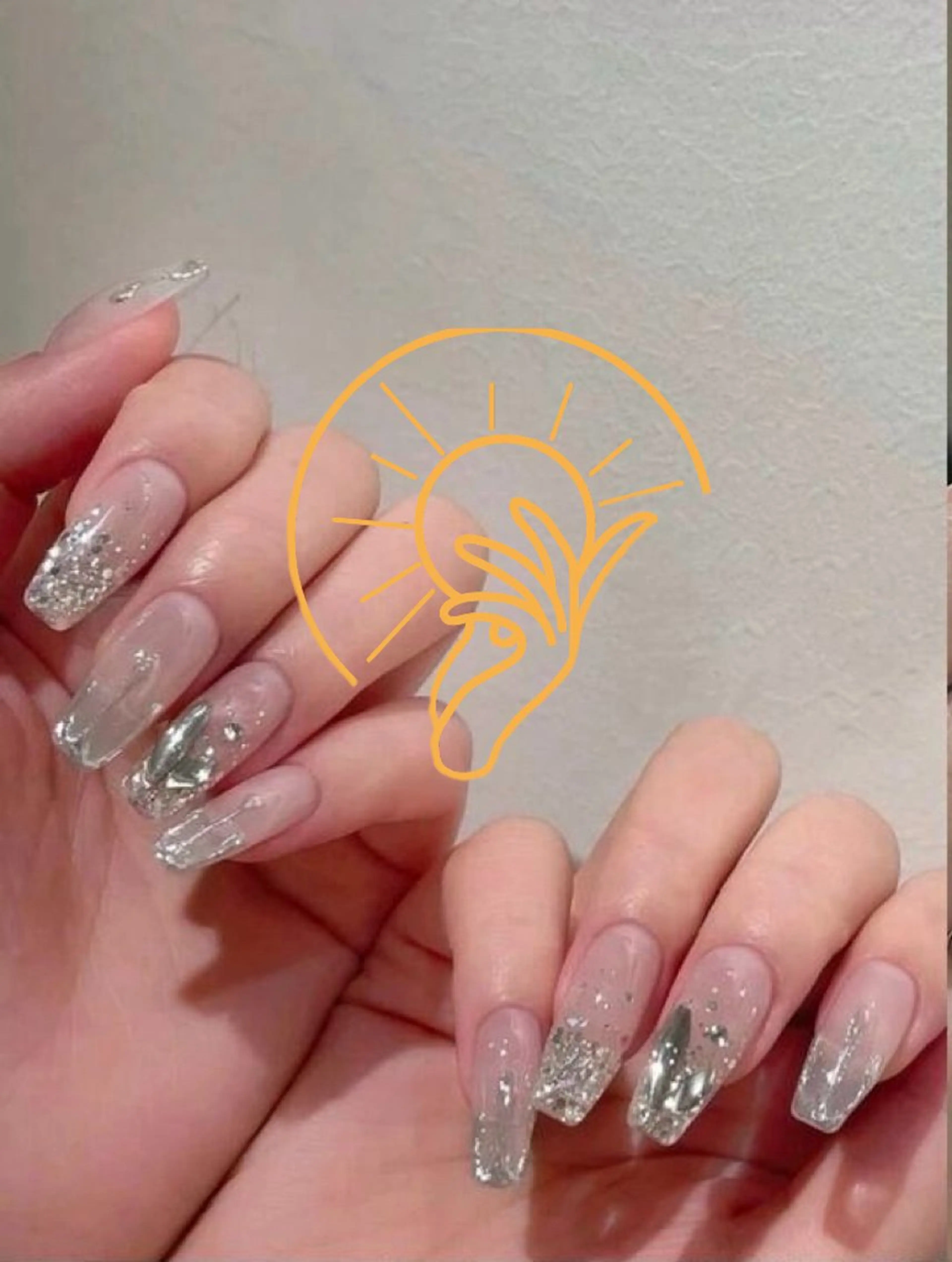 ネイル チークネイル 長さ出し フラワーネイル フレンチネイル ガーリー sun nail池袋 モデル募集のネイルデザイン