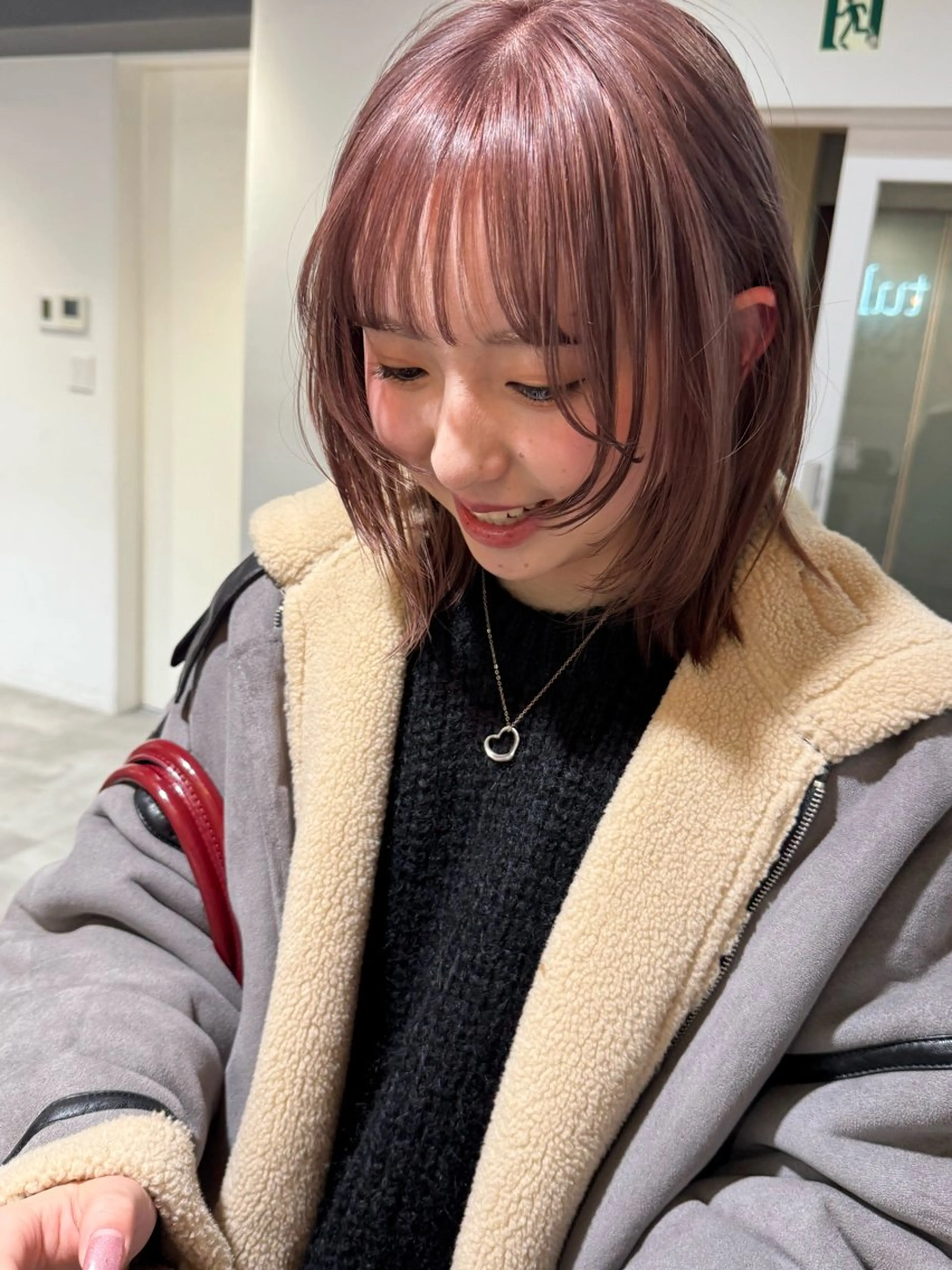 前髪カット＋ブリーチなしフルカラー＋オージュアトリートメント🌷の写真