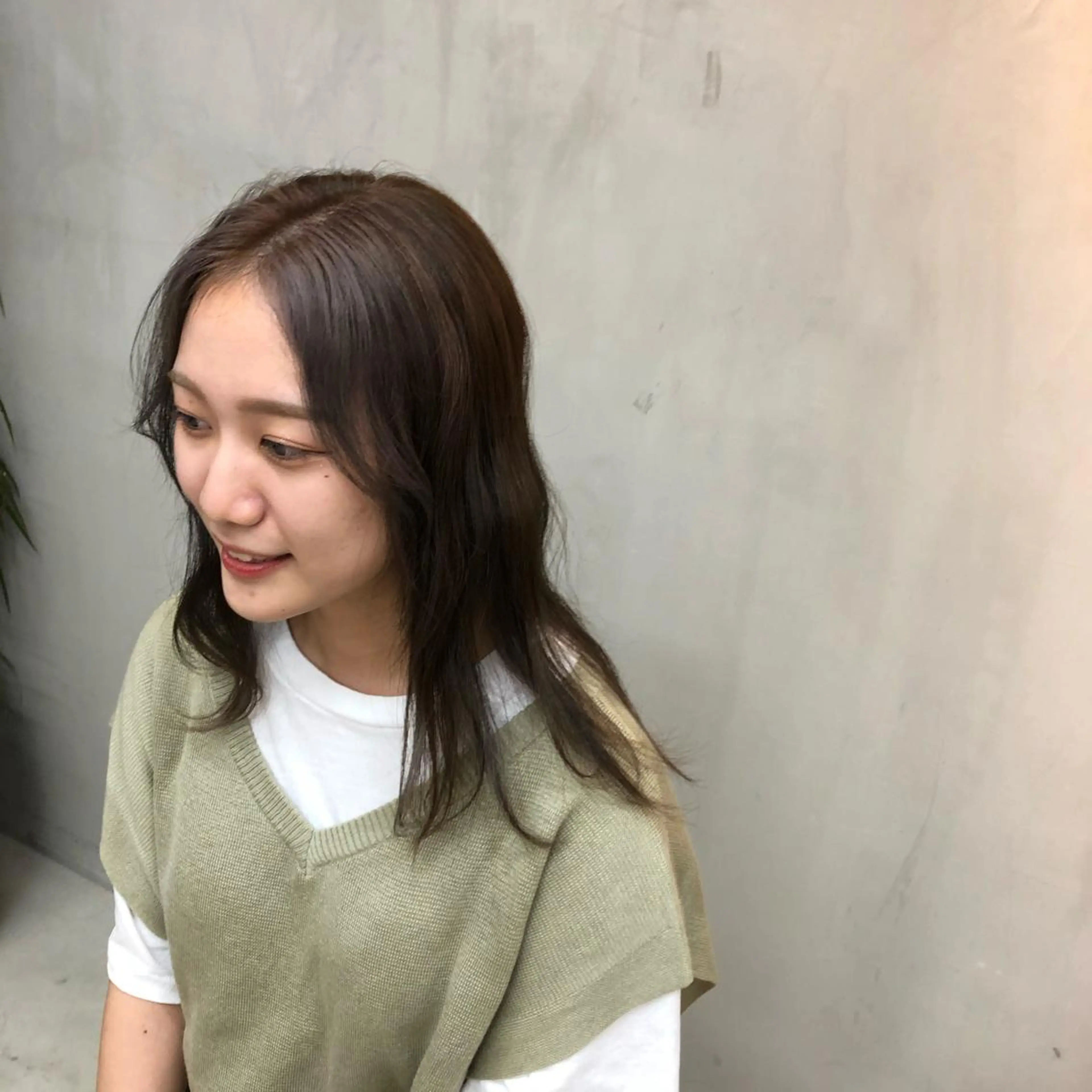 セミロング カラー astar所属・kotono🪿 透明感カラーのヘアスタイル