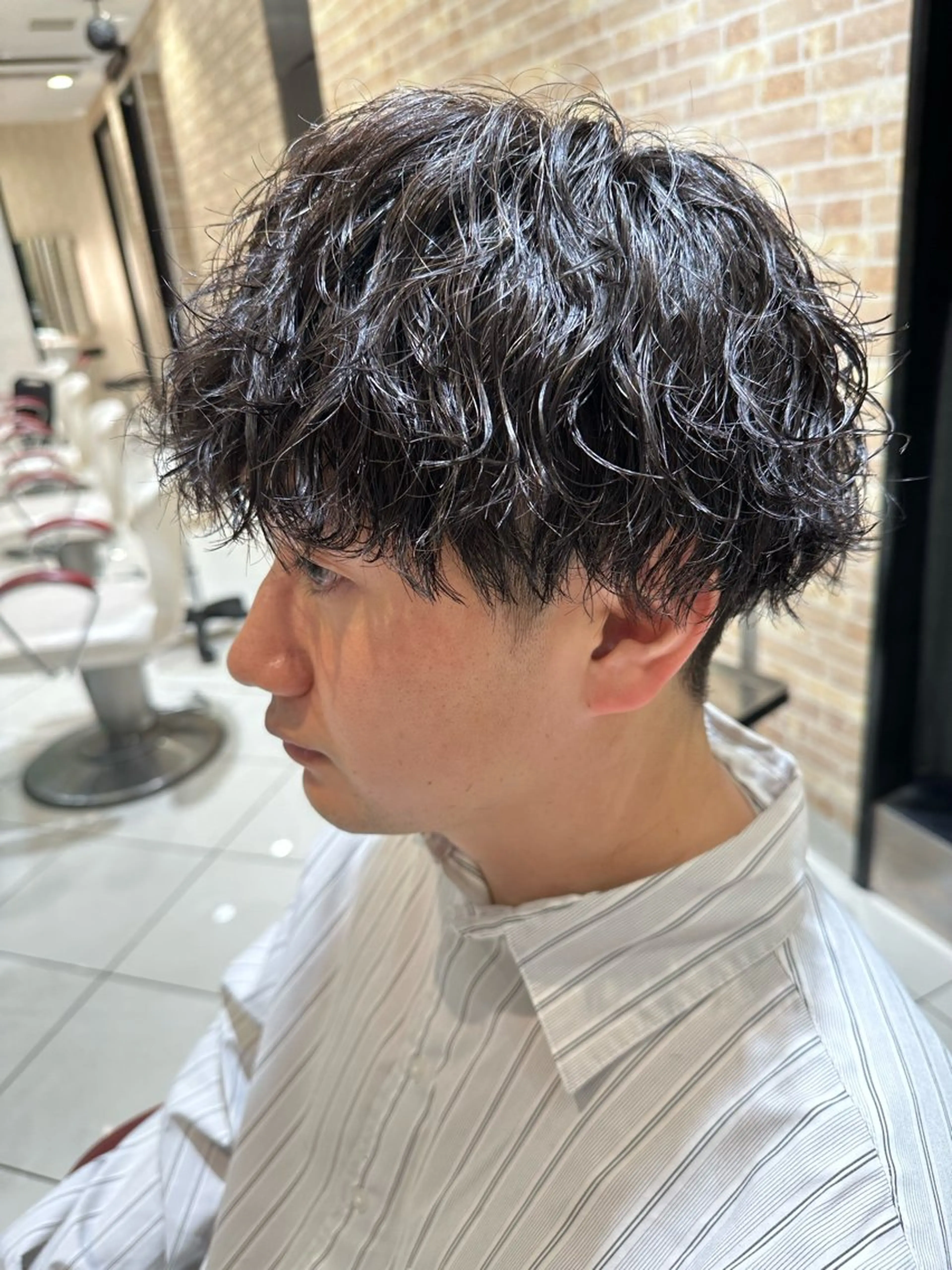ショート パーマ メンズ メンズパーマ 波巻きパーマ 💈メンズ特化 美容師サキ💈のヘアスタイル