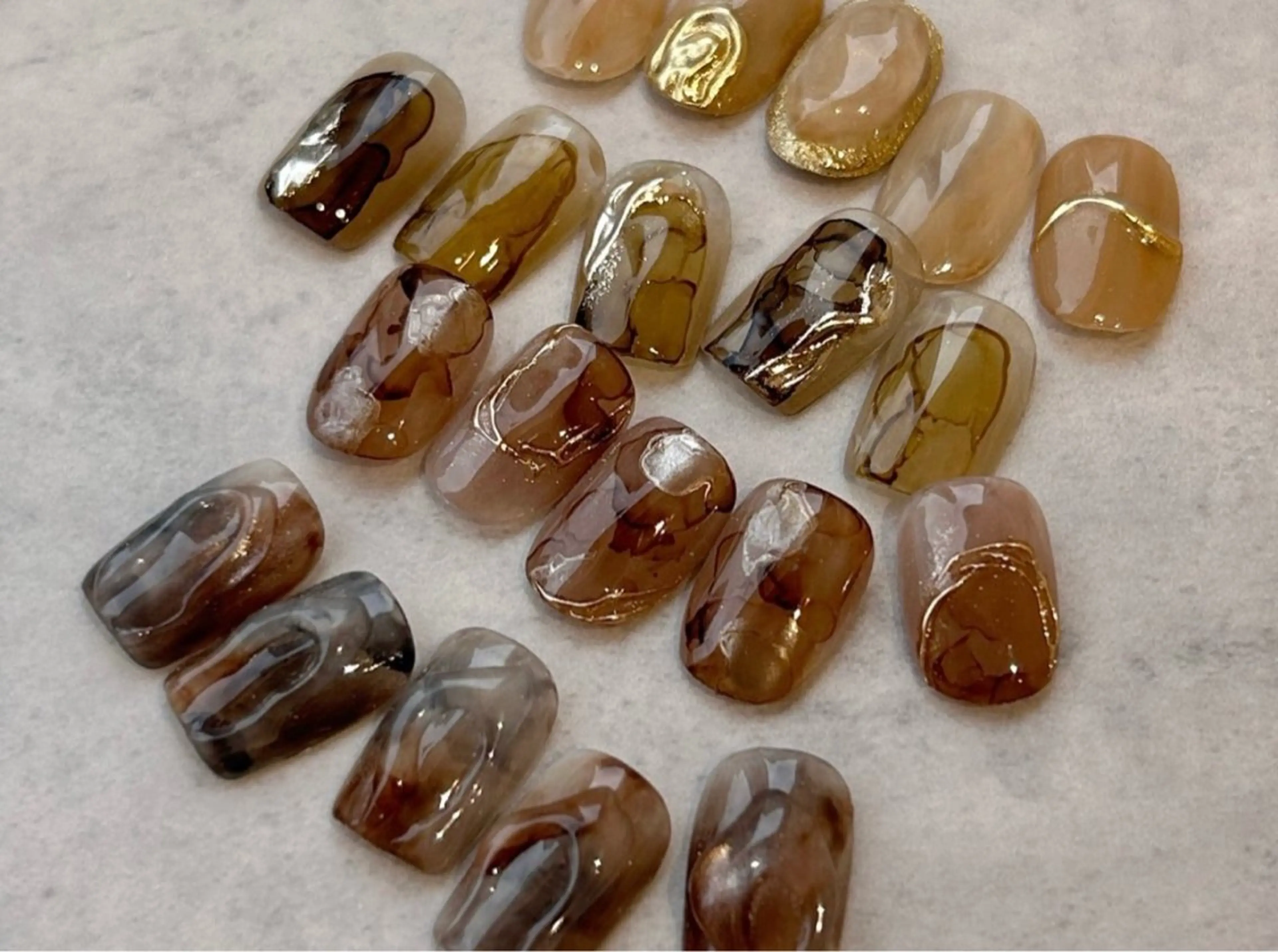 ネイル NINE_ AKARIのネイルデザイン