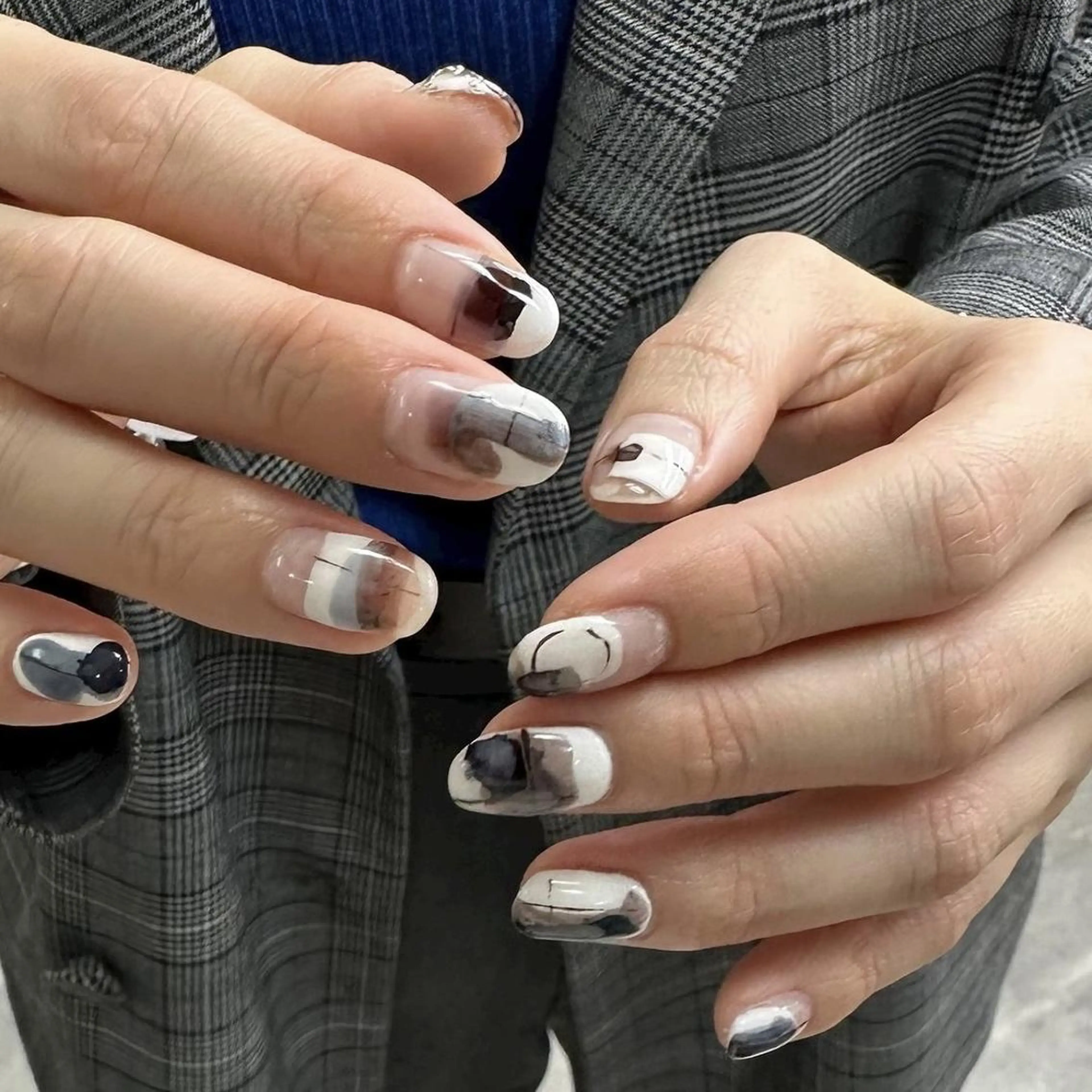 ネイル アートネイル ジェルネイル キラキラネイル ニュアンスネイル スカルプネイル nailstudio eviz新宿店のネイルデザイン