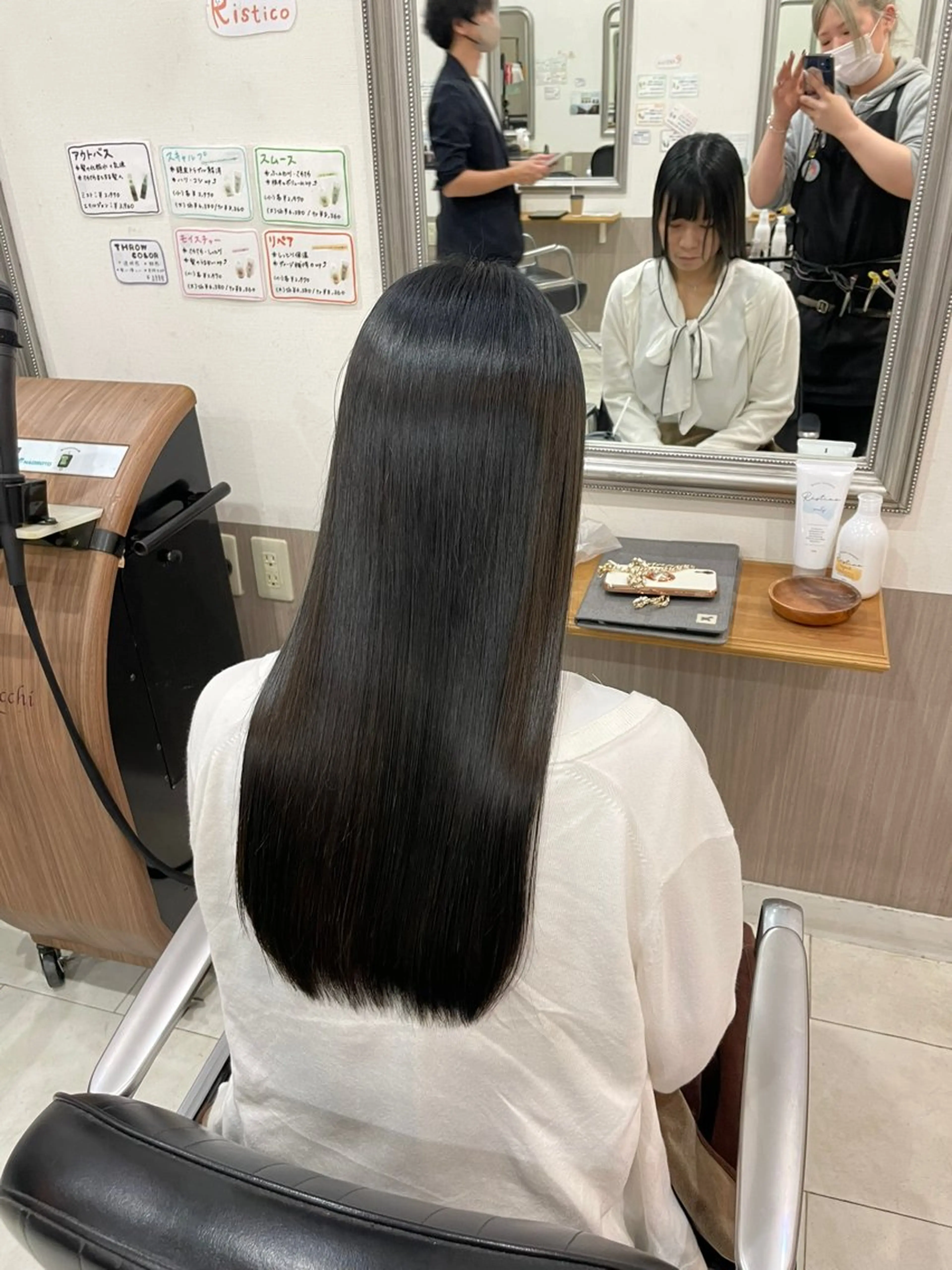 ロング カラー カット ヘアカラー トリートメント SINCE【シンス】所属・Hika.ハイトーン 髪質改善🩵ᩚ🫧のヘアスタイル