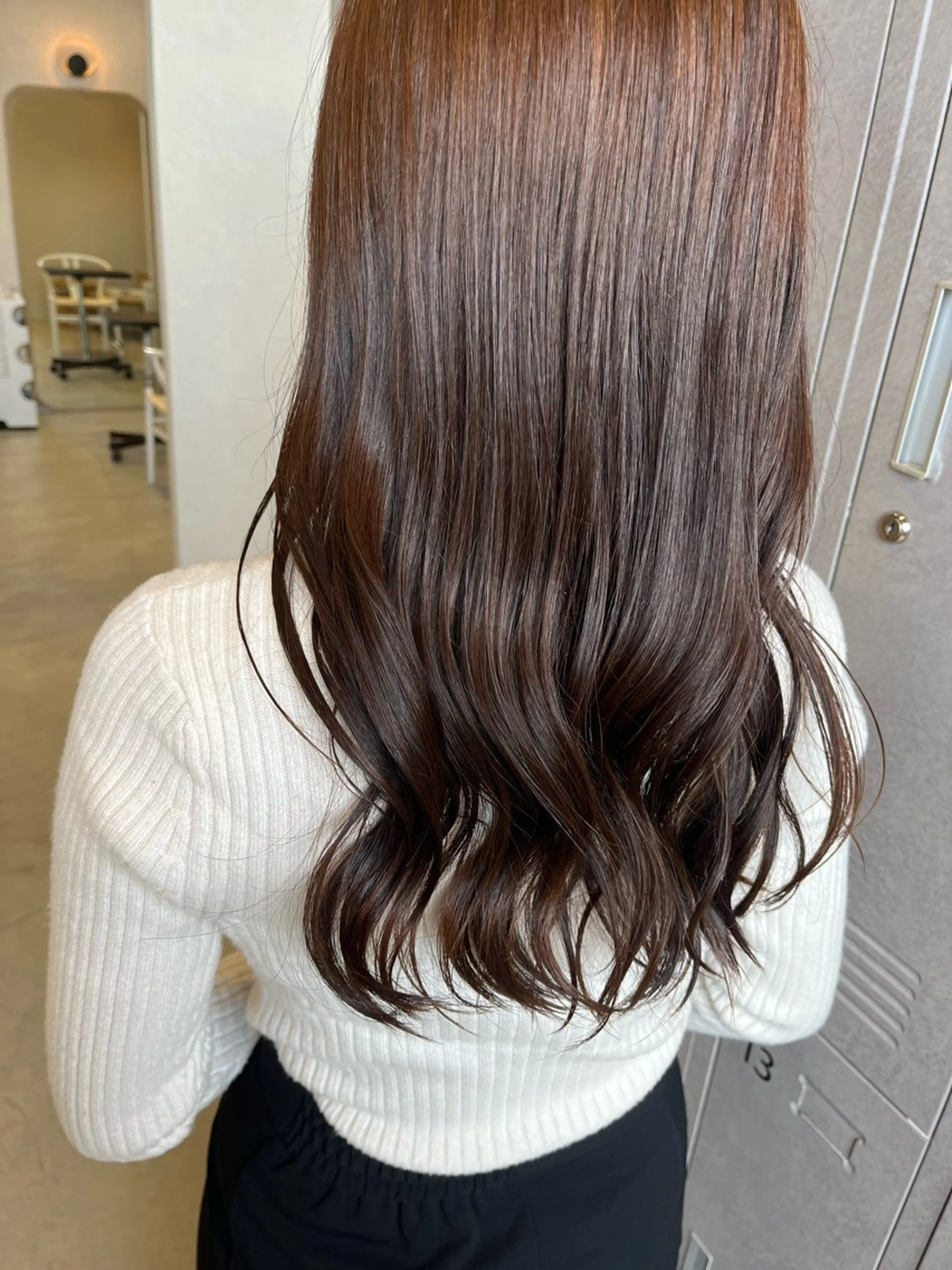 カラー ブラウンカラー 斉藤 果音のヘアスタイル