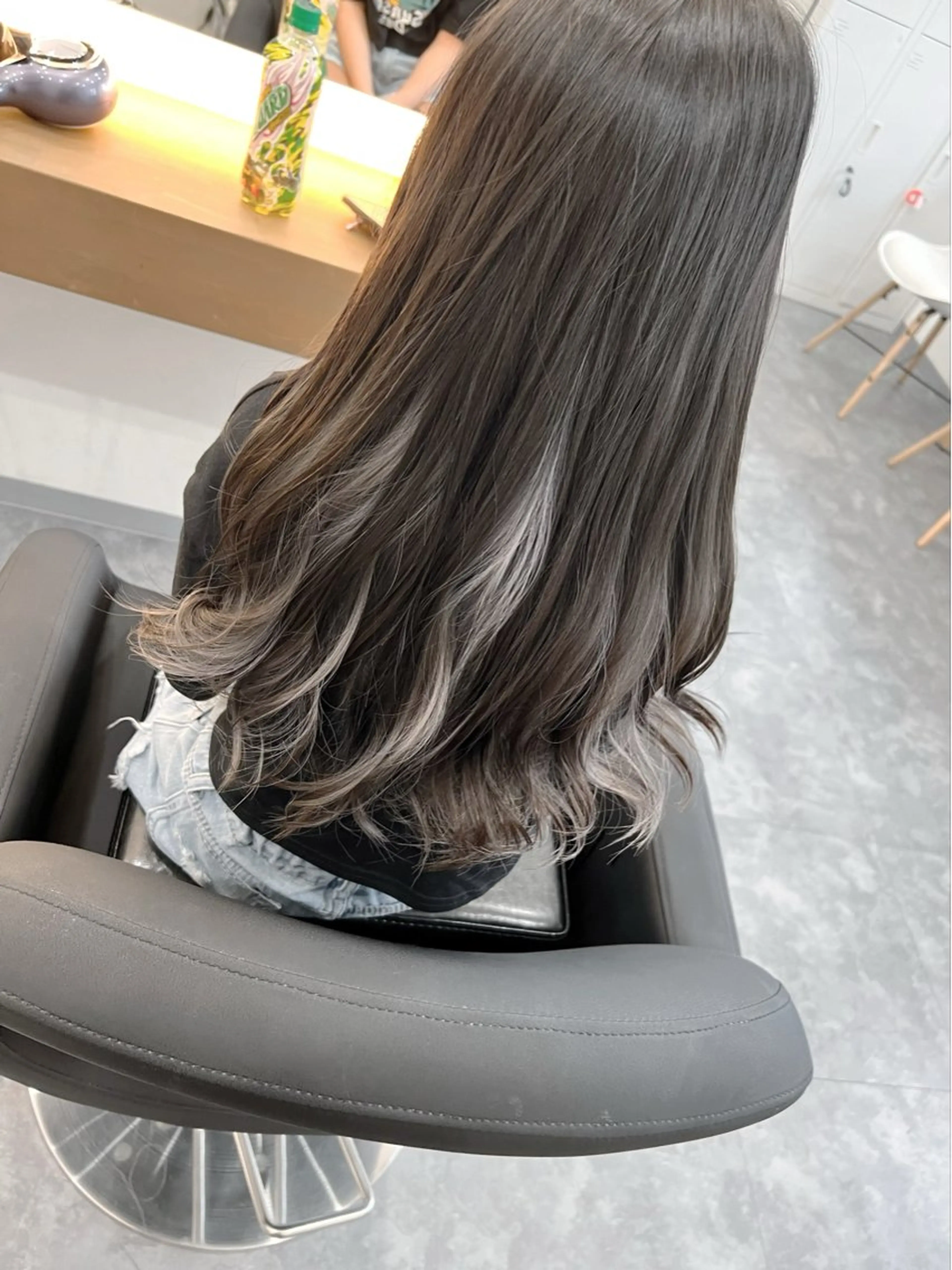 ロング カラー ショートボブ バレイヤージュ ブリーチ ケアブリーチ 透明感カラー hair terrace M所属・村岡 芽衣のヘアスタイル