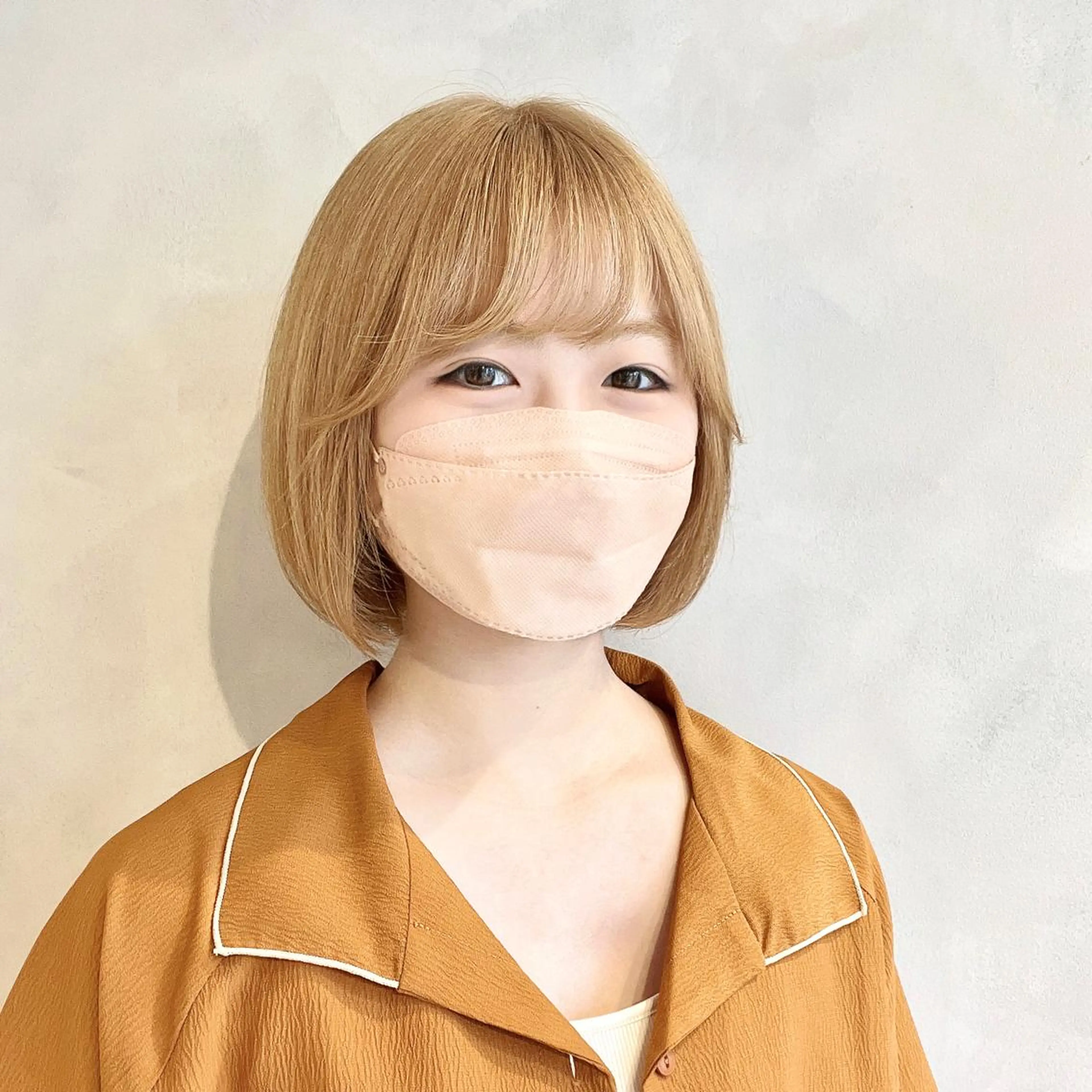 ショート カラー ヘアカラー 🤍髪質改善➕透明感 カラー🤍川上葵のヘアスタイル